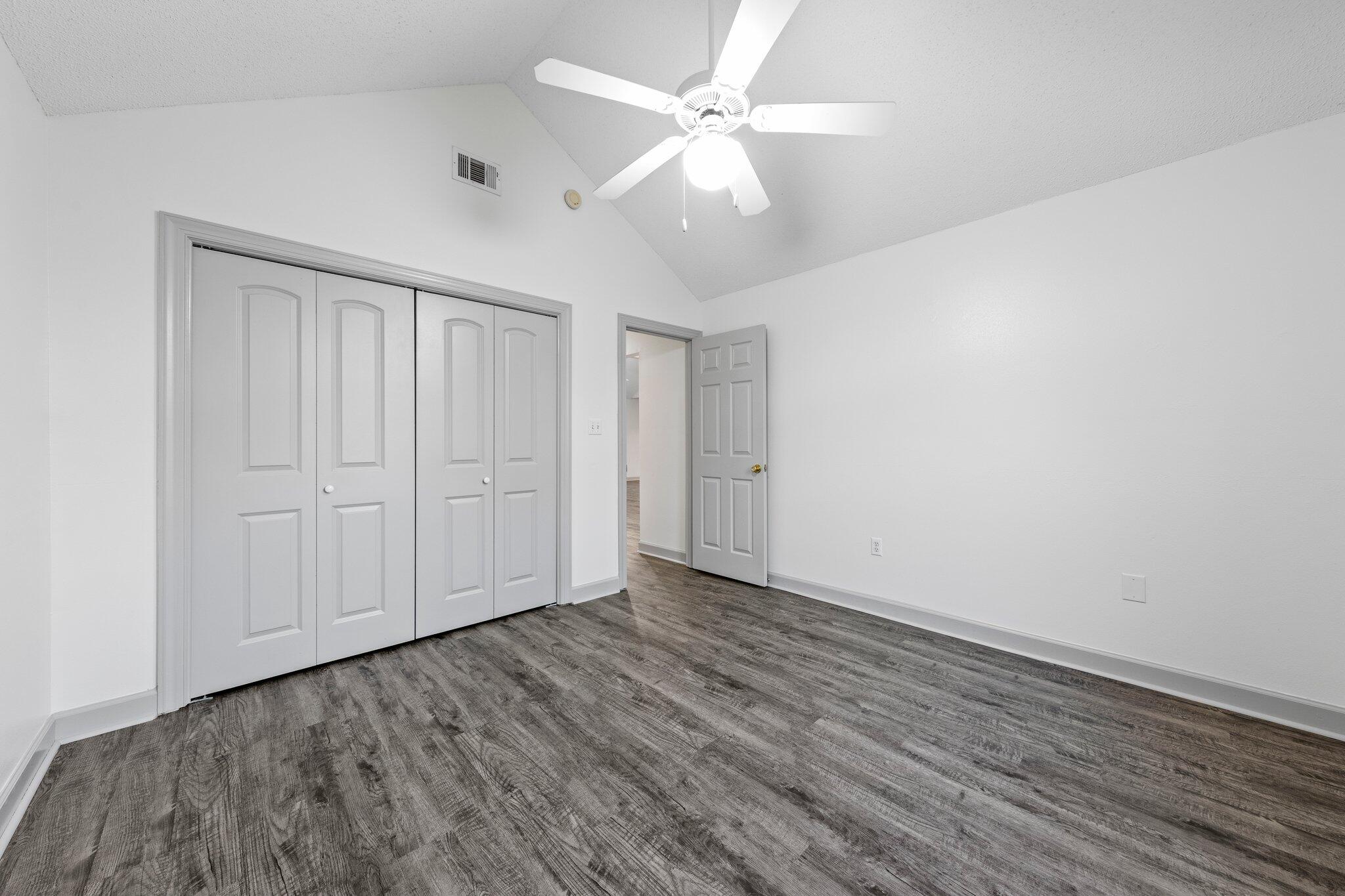 HUNTINGTON S/D PH 3 - Residential Lease