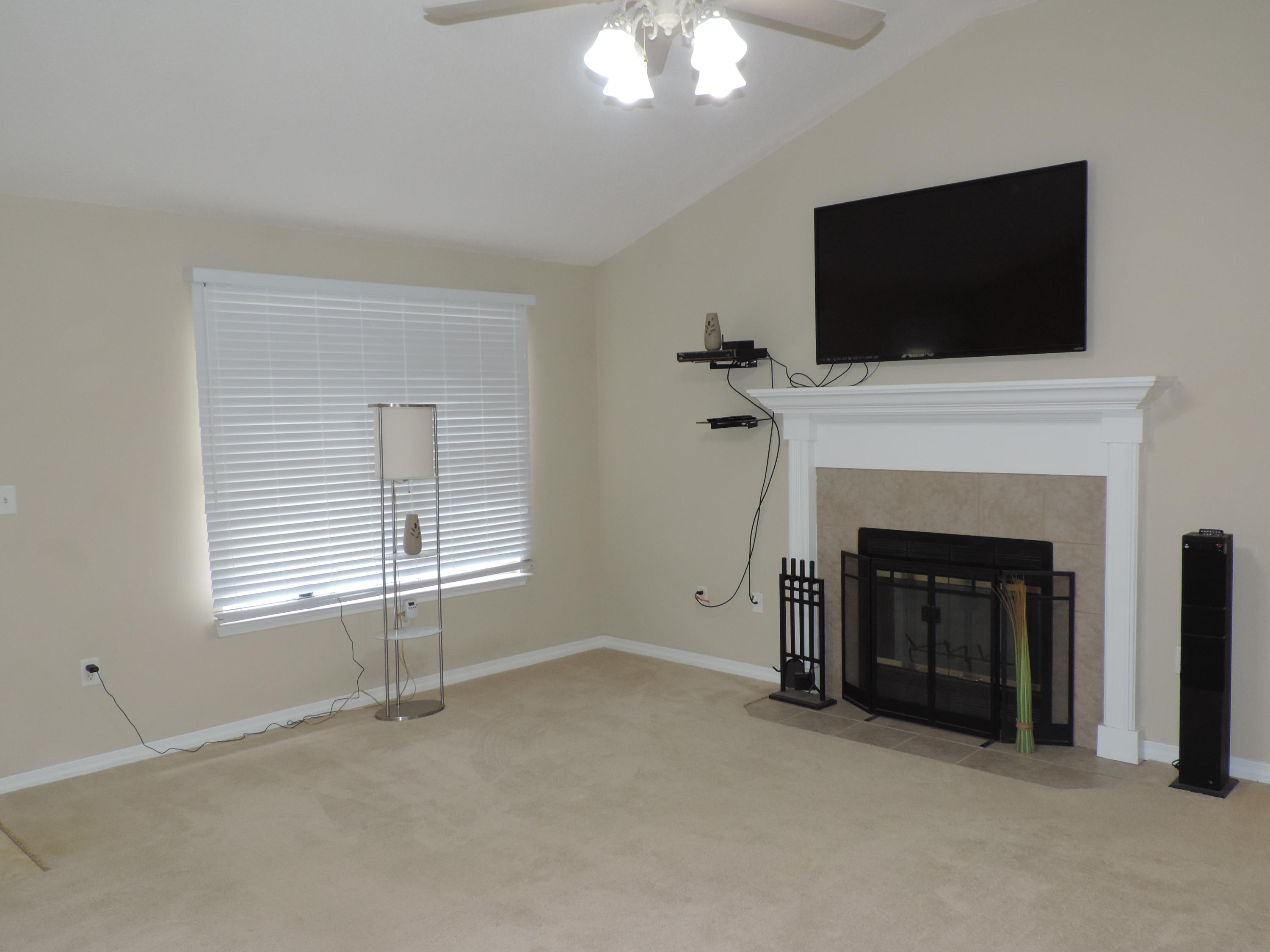 WINDING CREEK ESTATES PH 4 - Residential