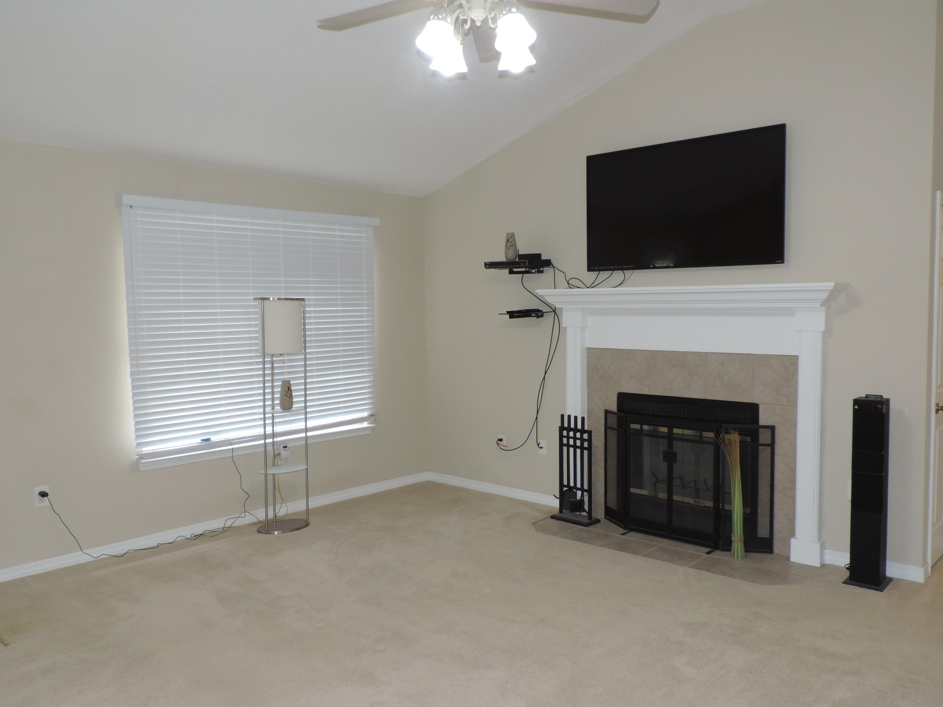 WINDING CREEK ESTATES PH 4 - Residential