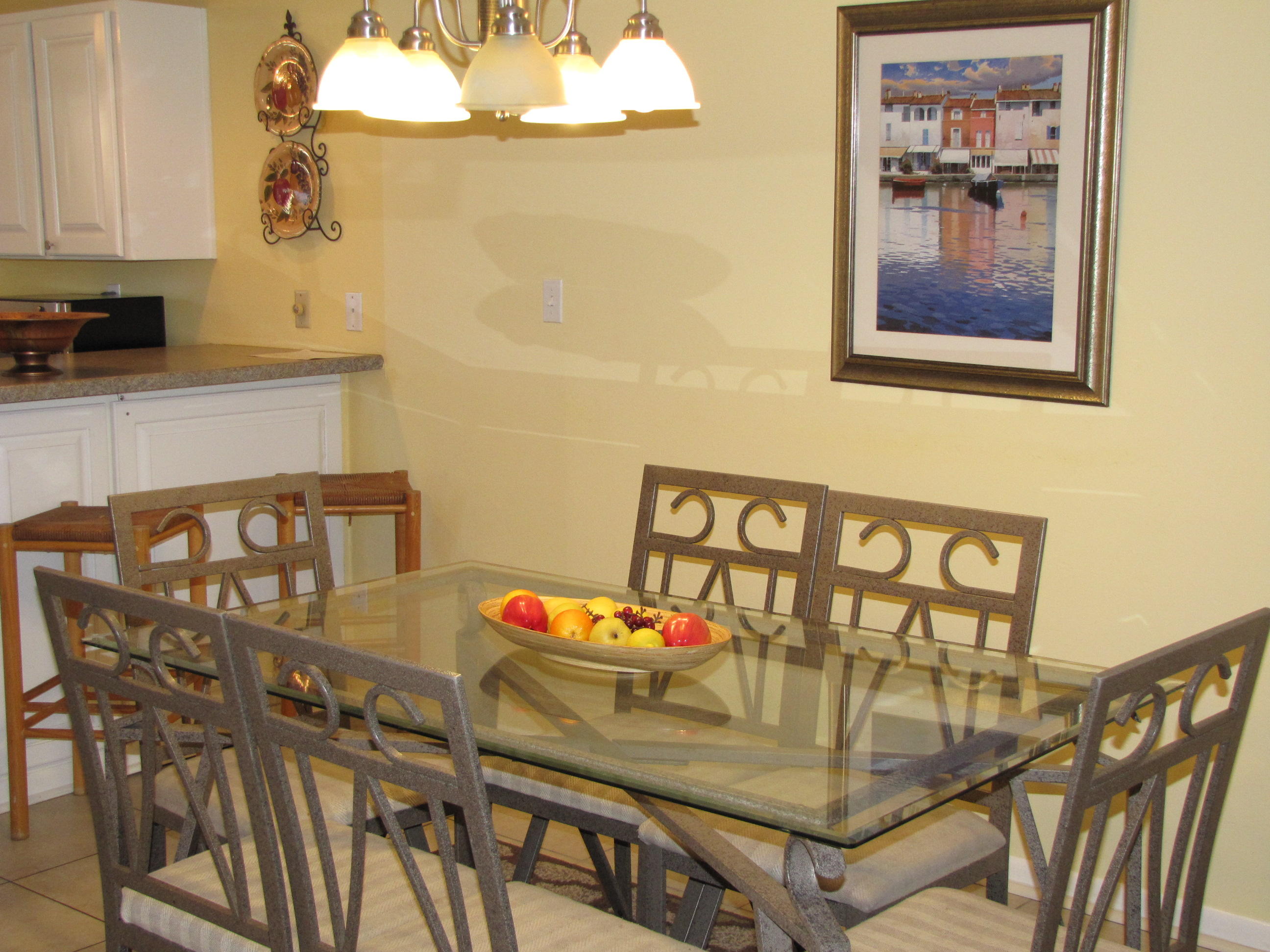 VENUS CONDO - Residential