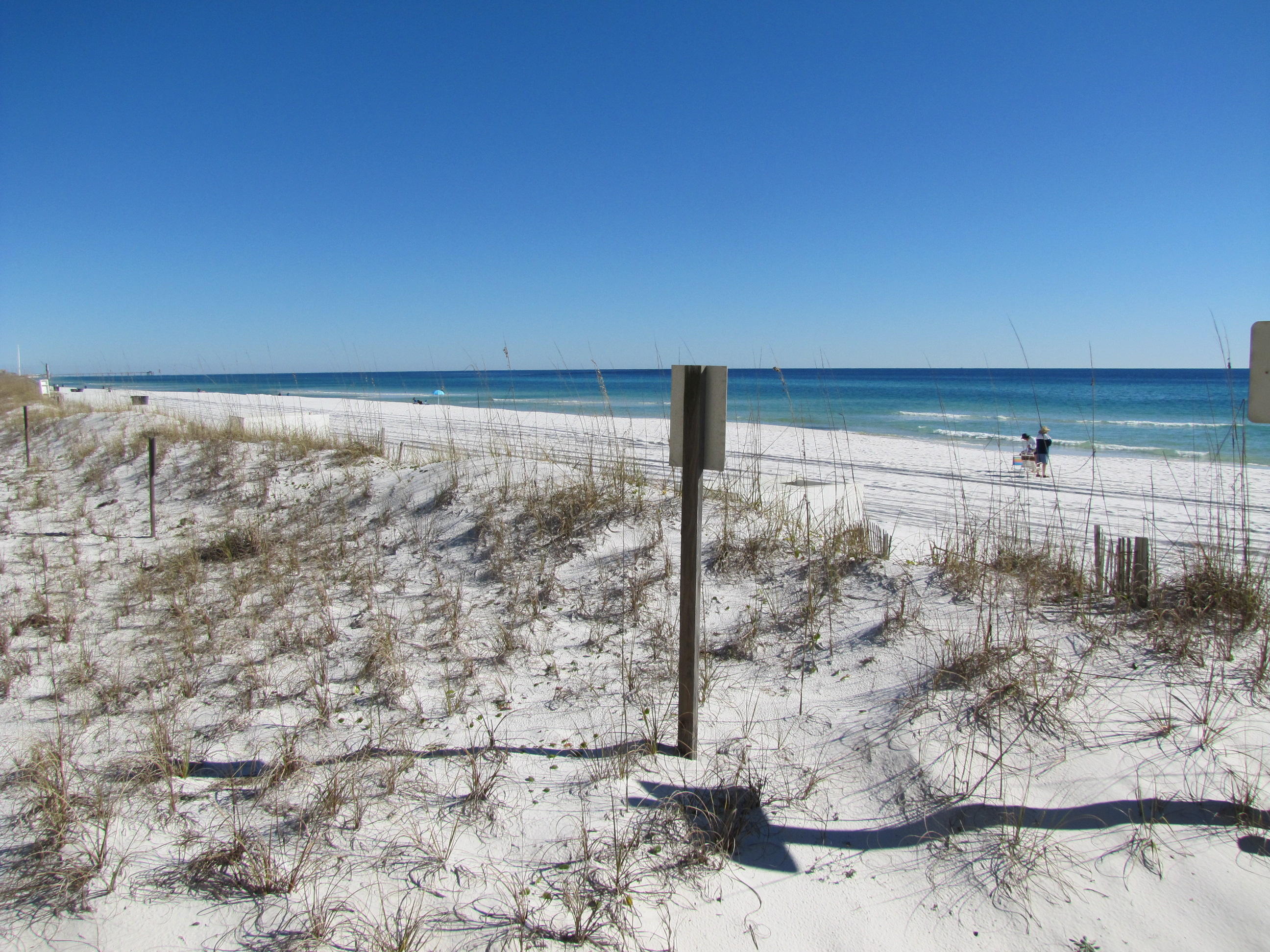 VENUS CONDO - Residential