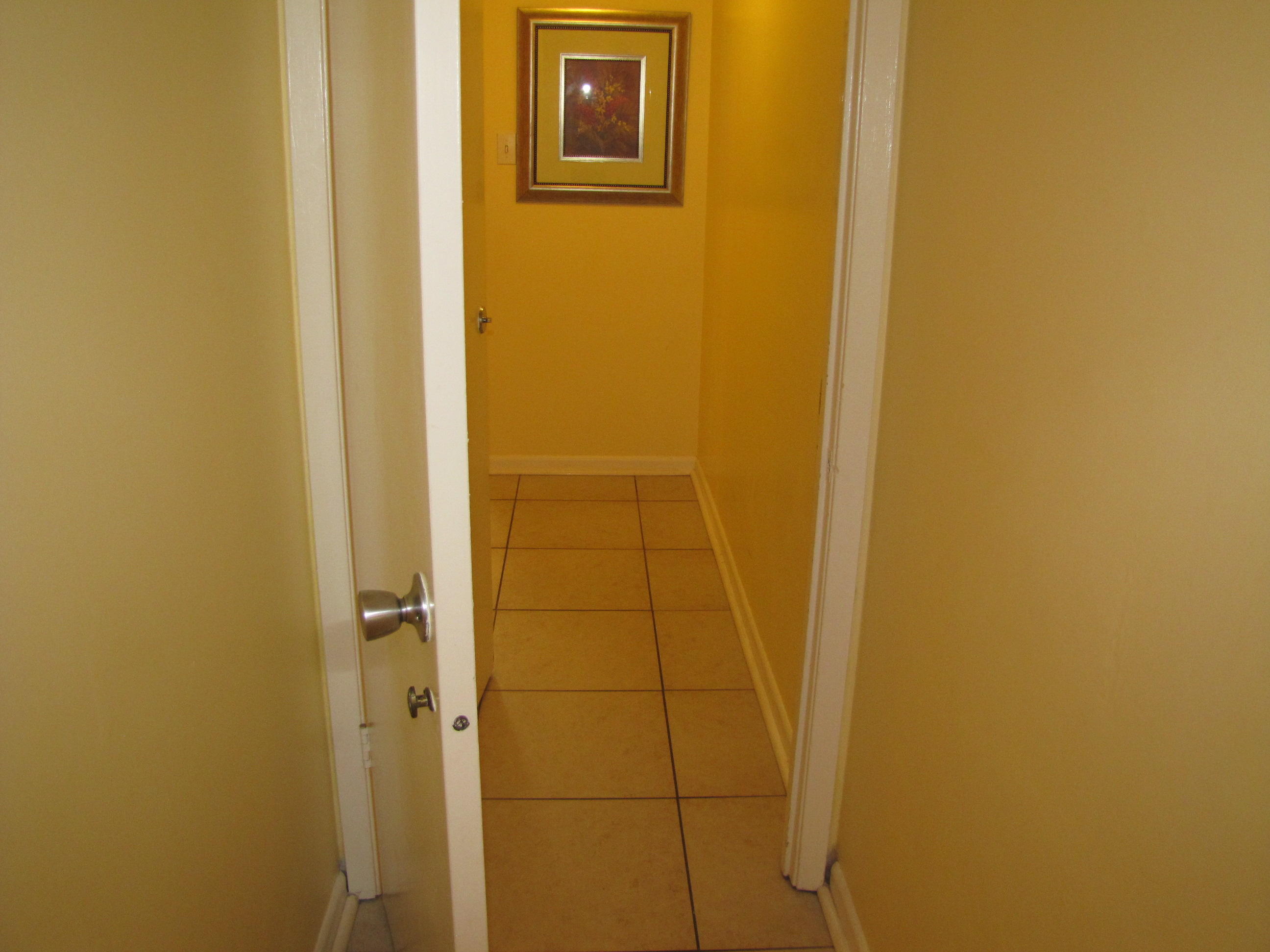 VENUS CONDO - Residential