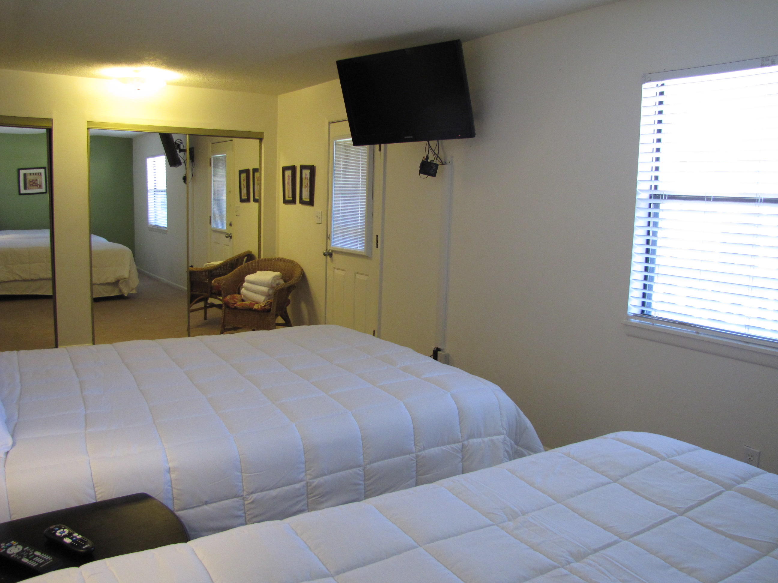 VENUS CONDO - Residential