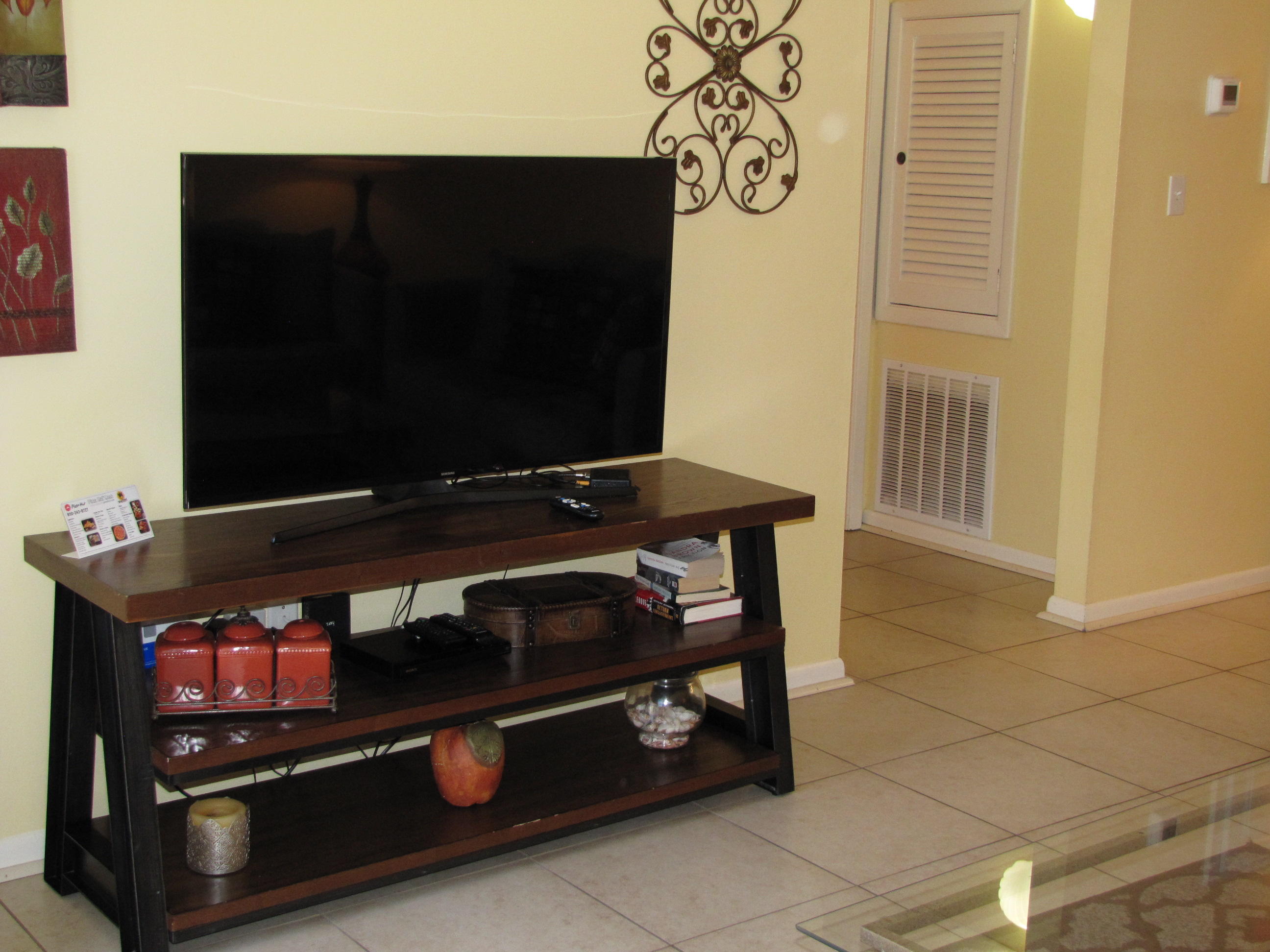 VENUS CONDO - Residential