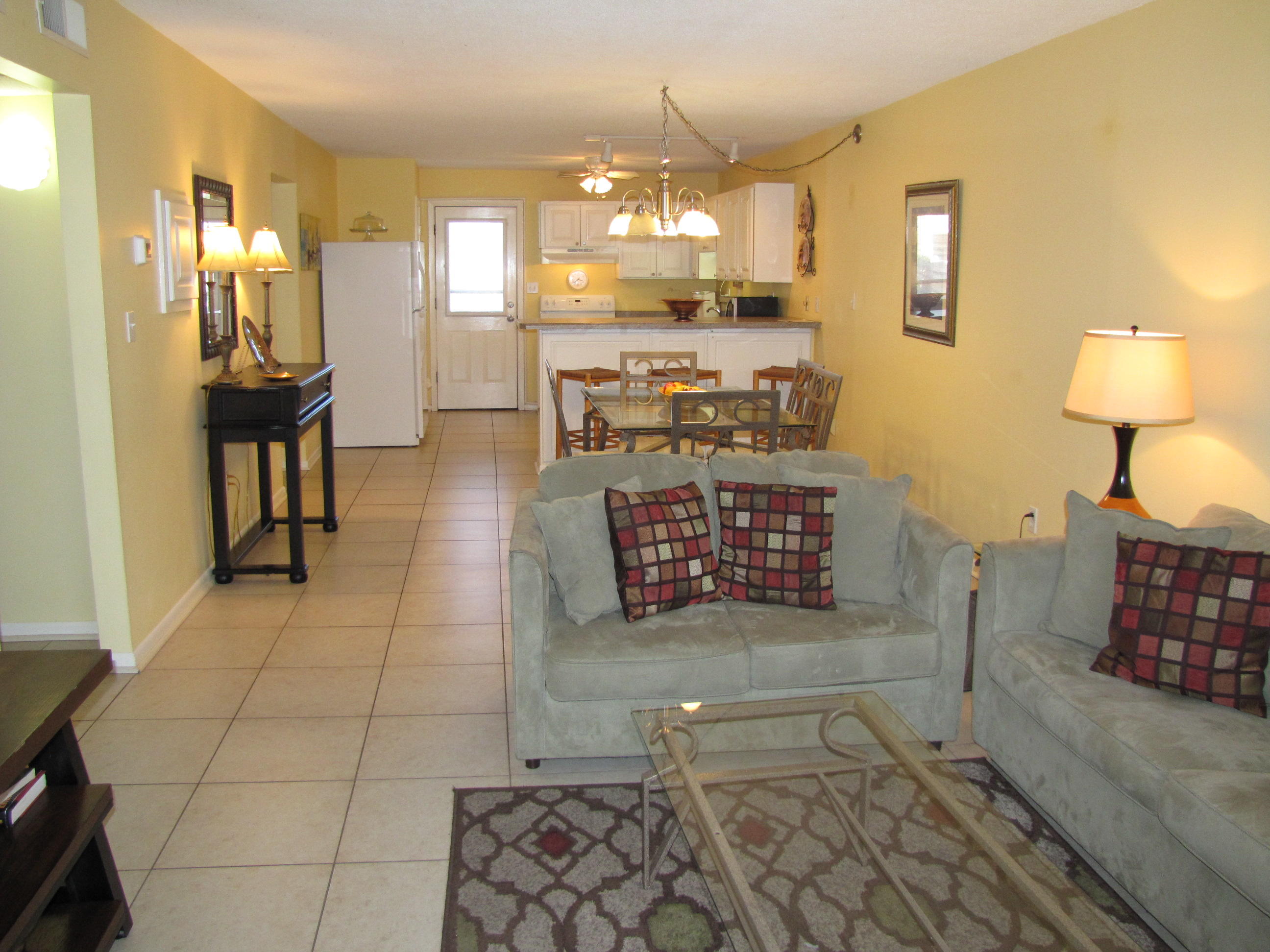 VENUS CONDO - Residential