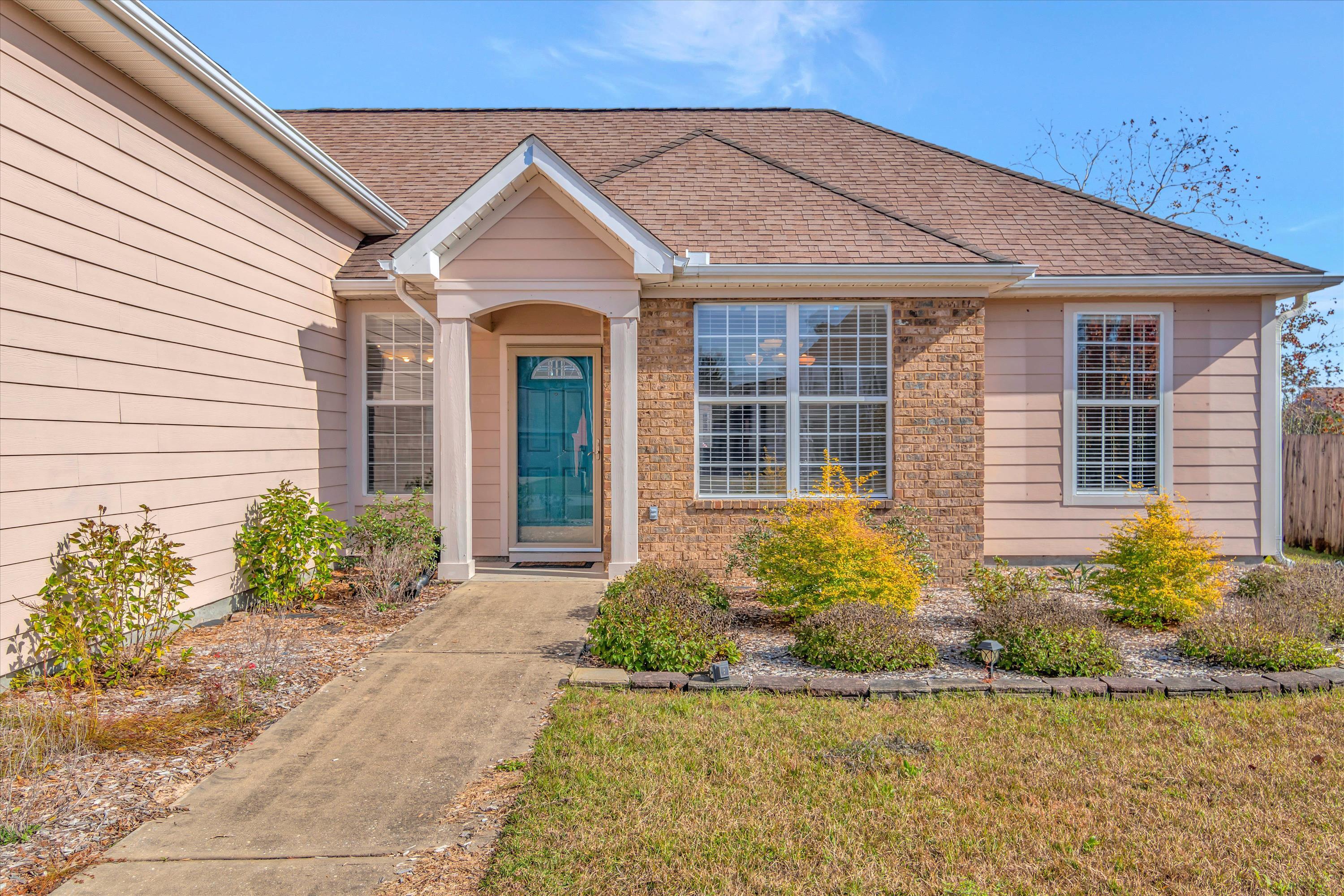 SANDY RIDGE ESTATES - Residential