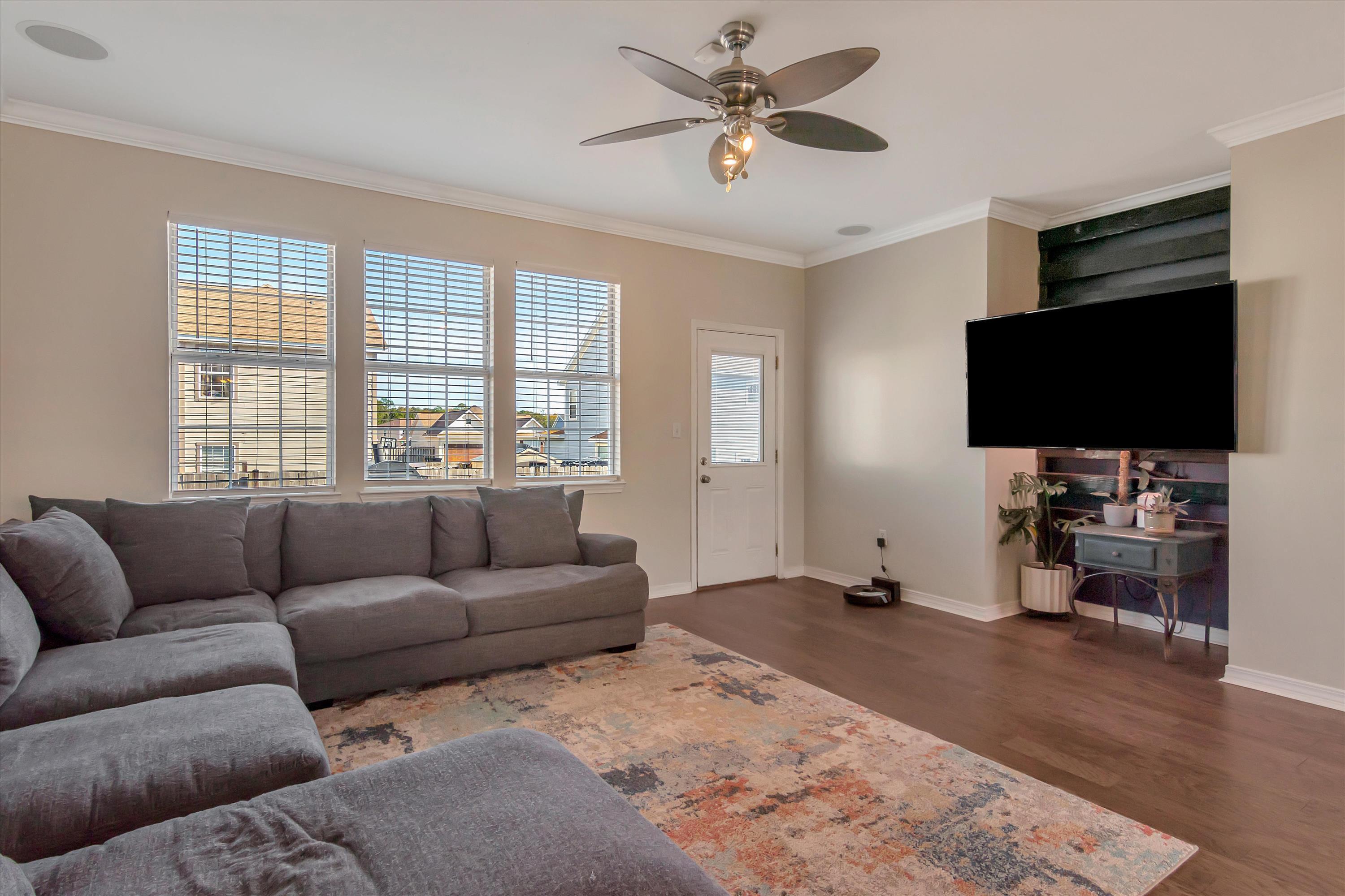 SANDY RIDGE ESTATES - Residential