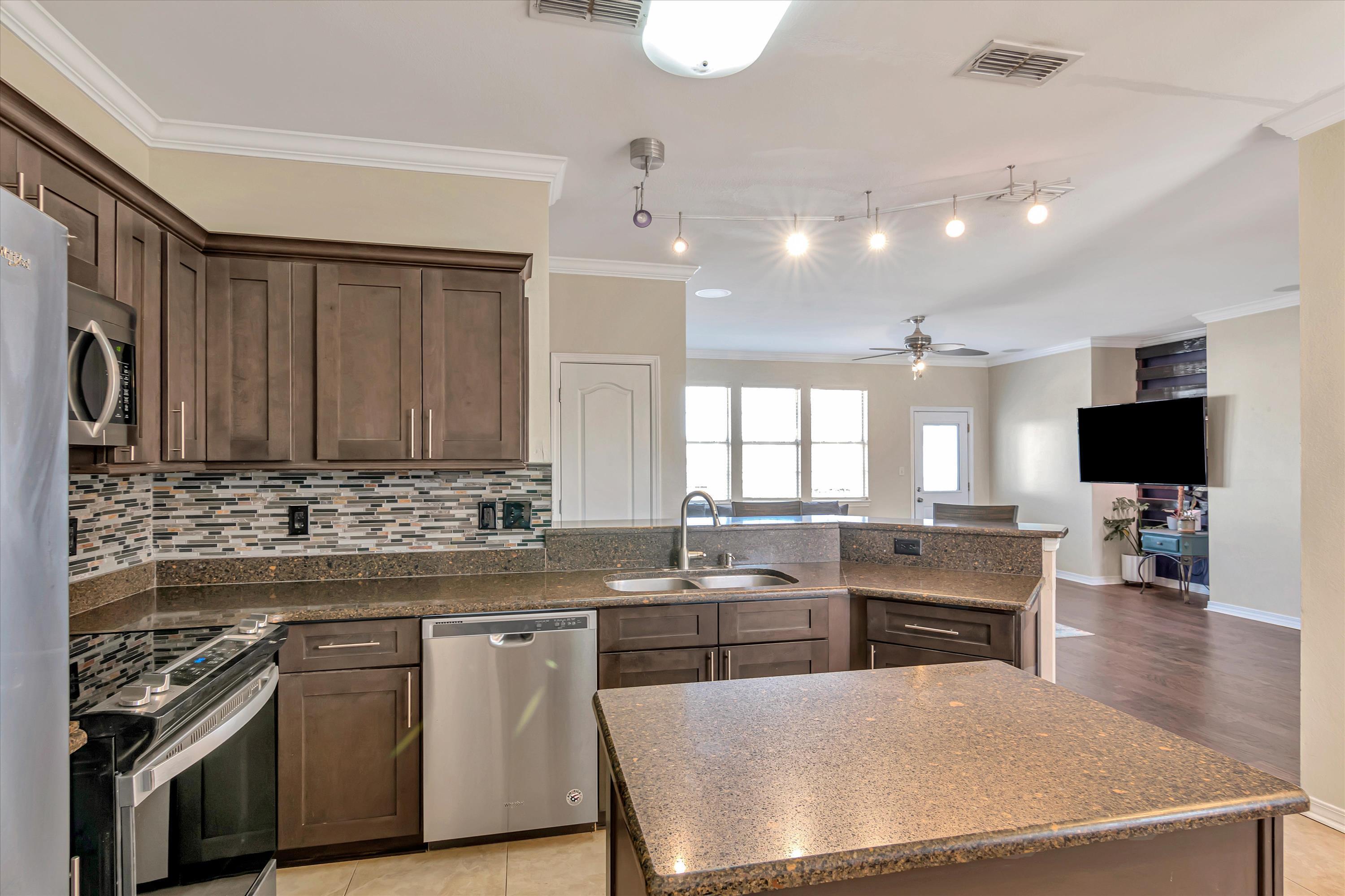 SANDY RIDGE ESTATES - Residential