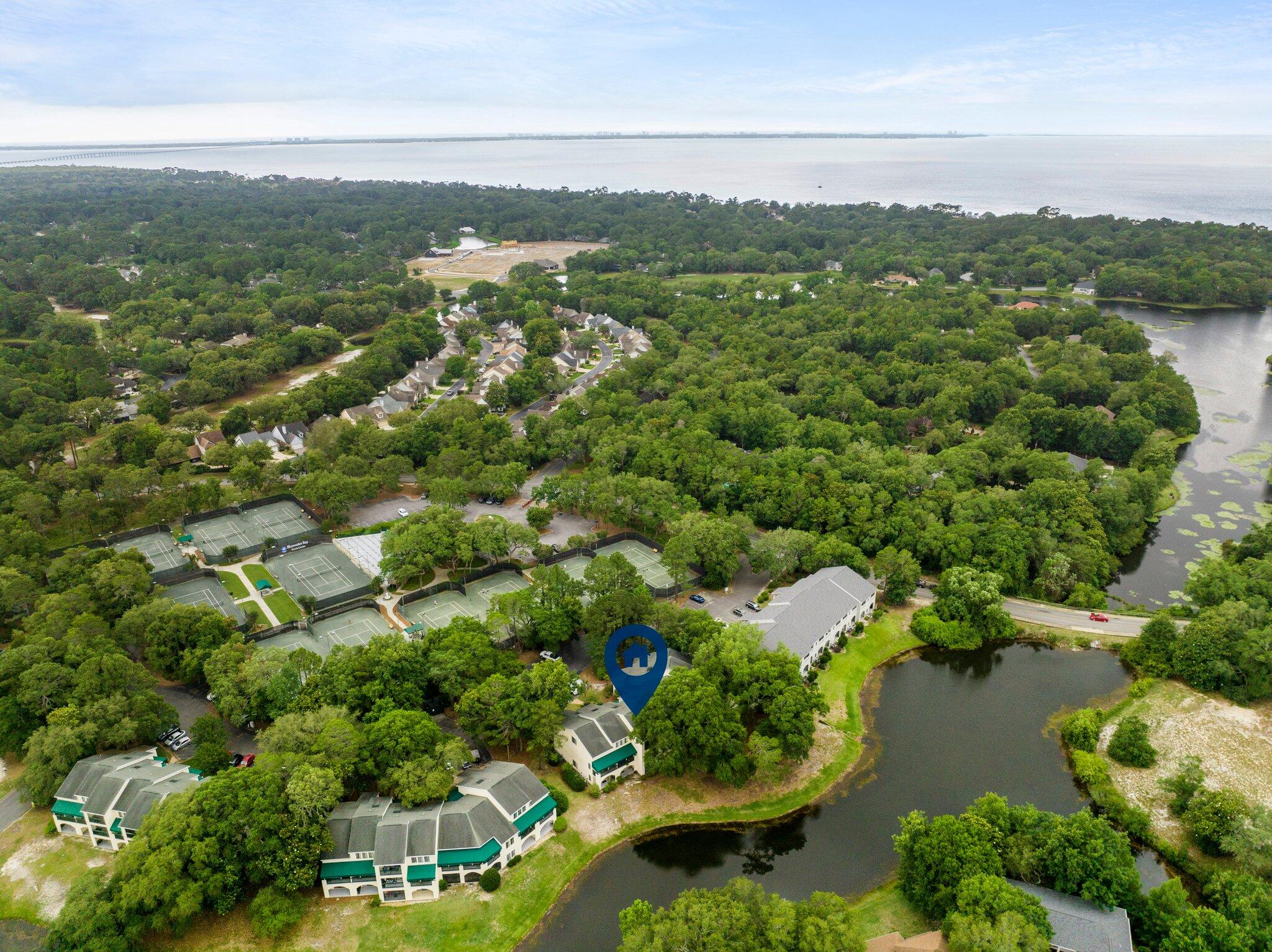 LAKESIDE CONDO AT BLUEWATER BAY - Residential