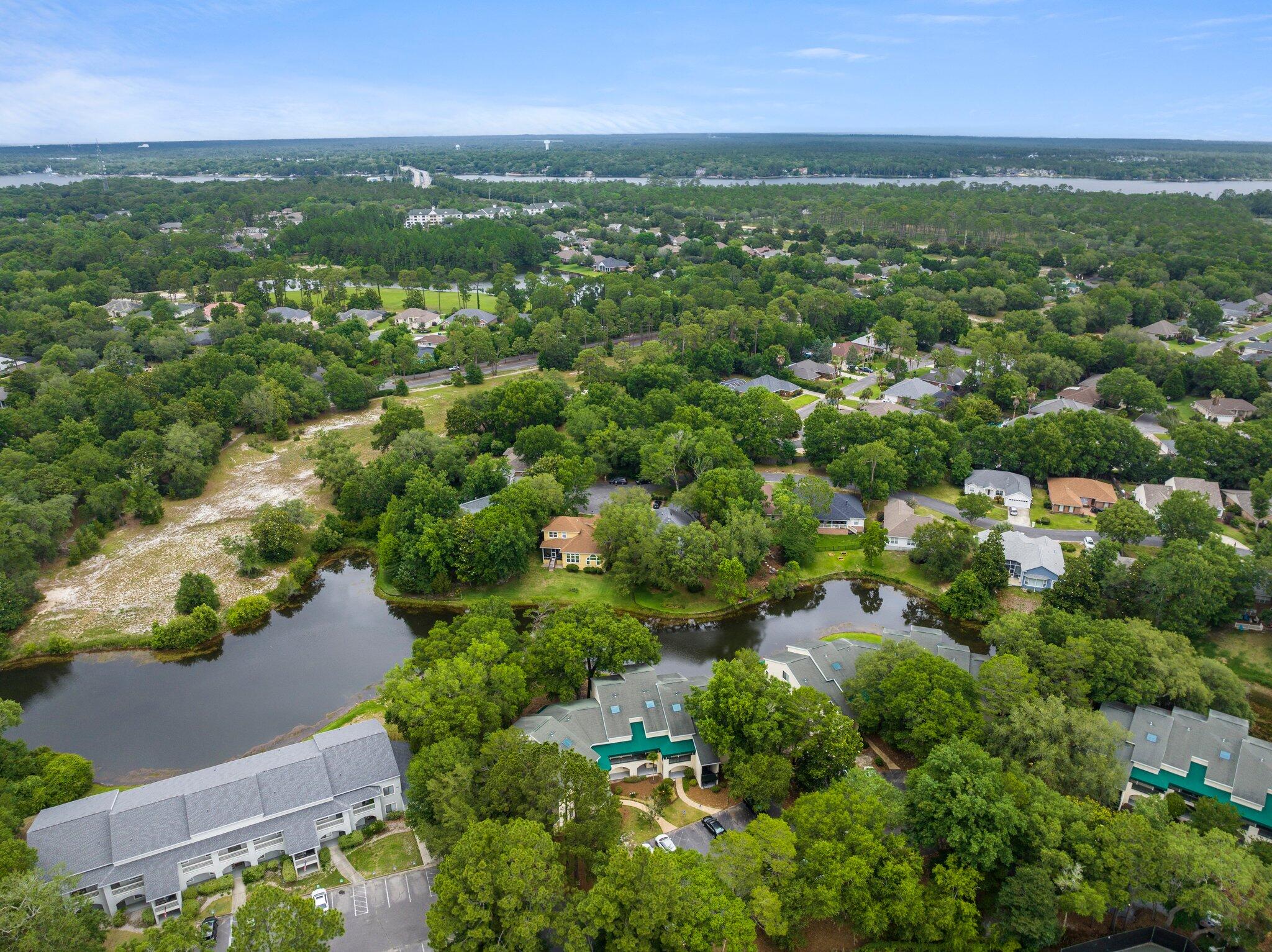 LAKESIDE CONDO AT BLUEWATER BAY - Residential