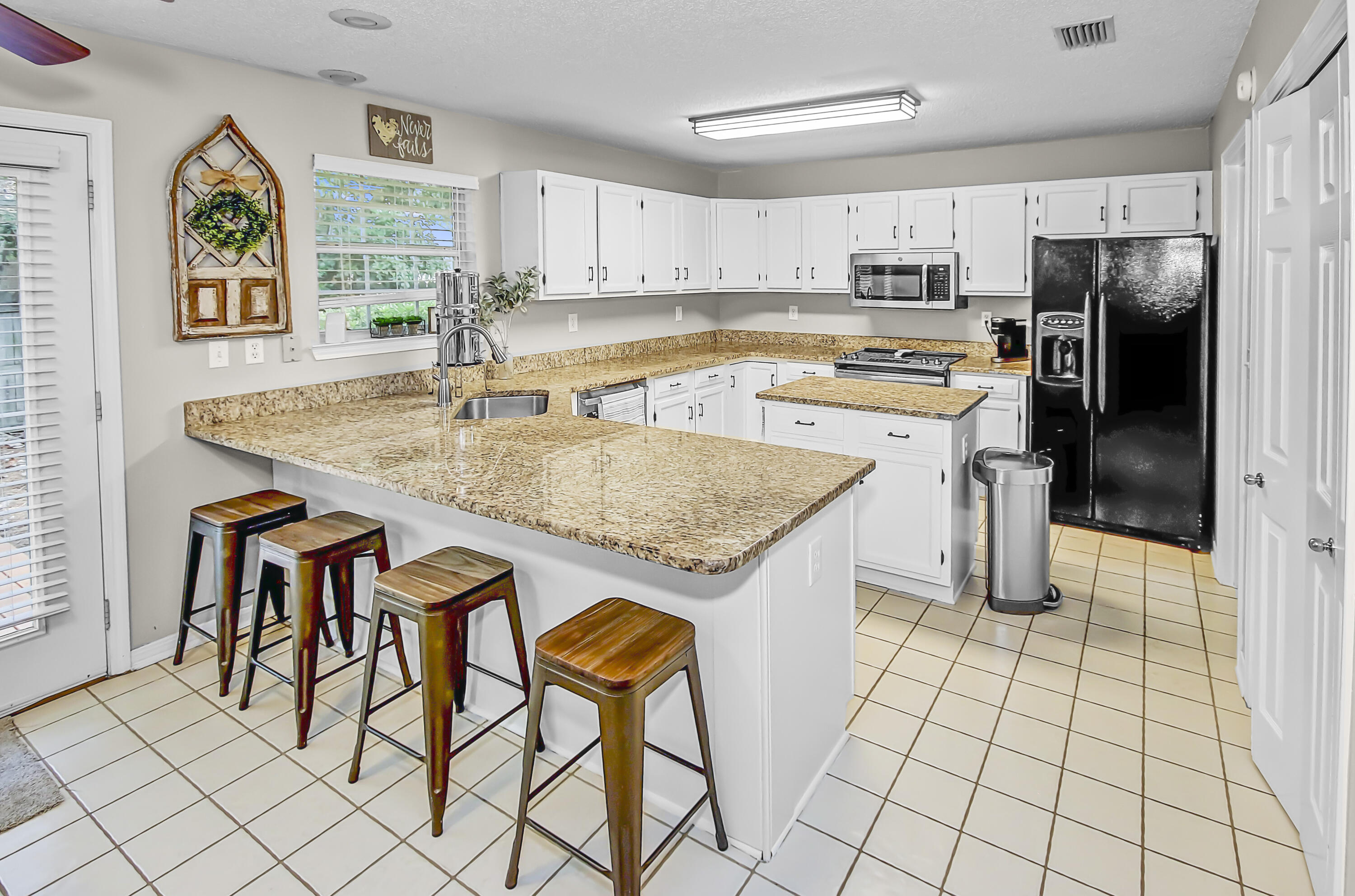 SOUTHWIND PH 4 - Residential