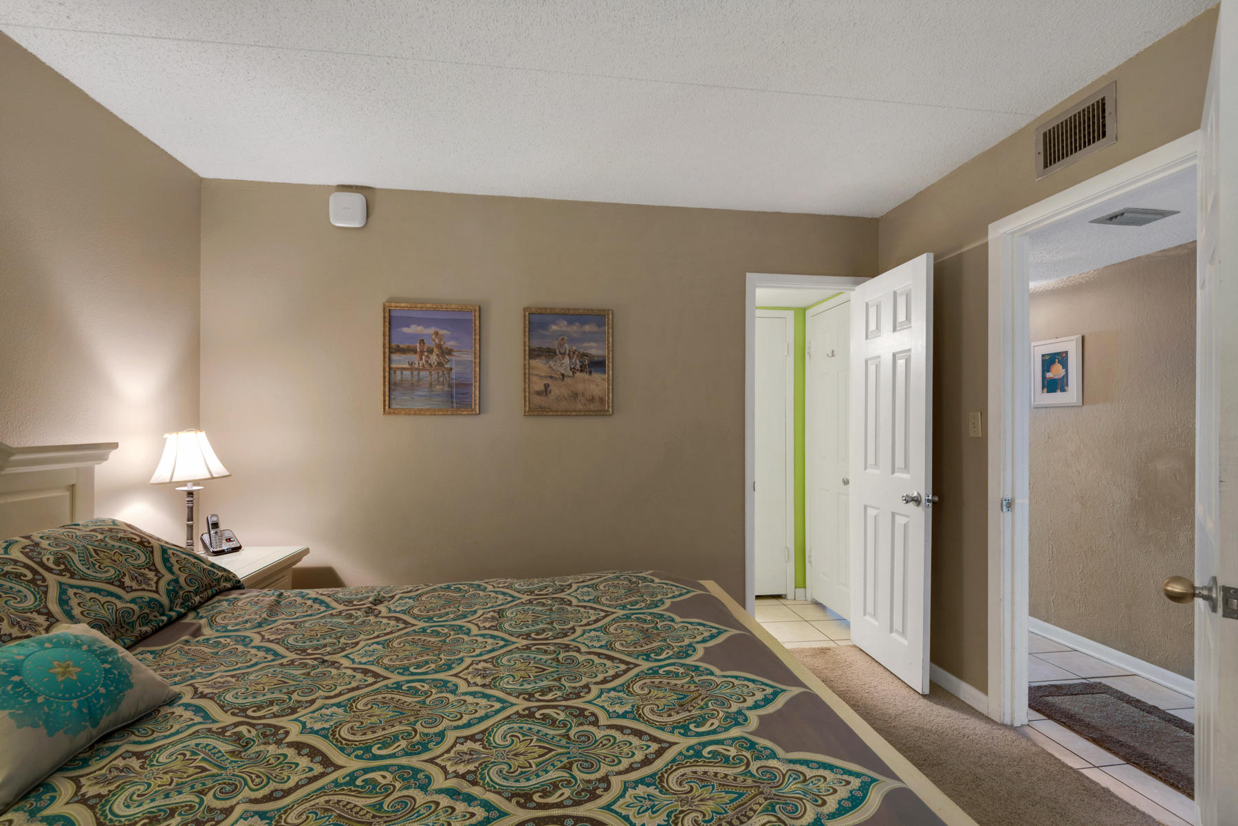 ISLAND ECHO CONDO - Residential