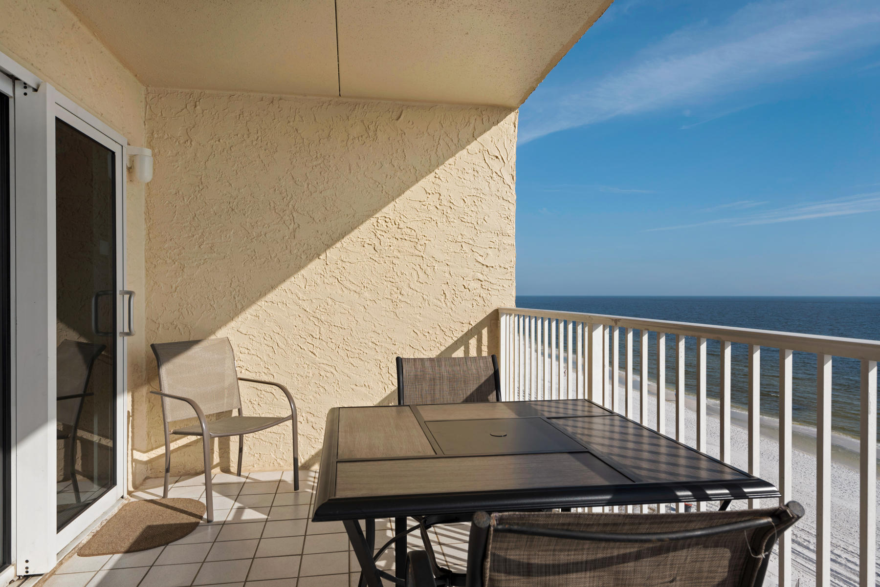 ISLAND ECHO CONDO - Residential