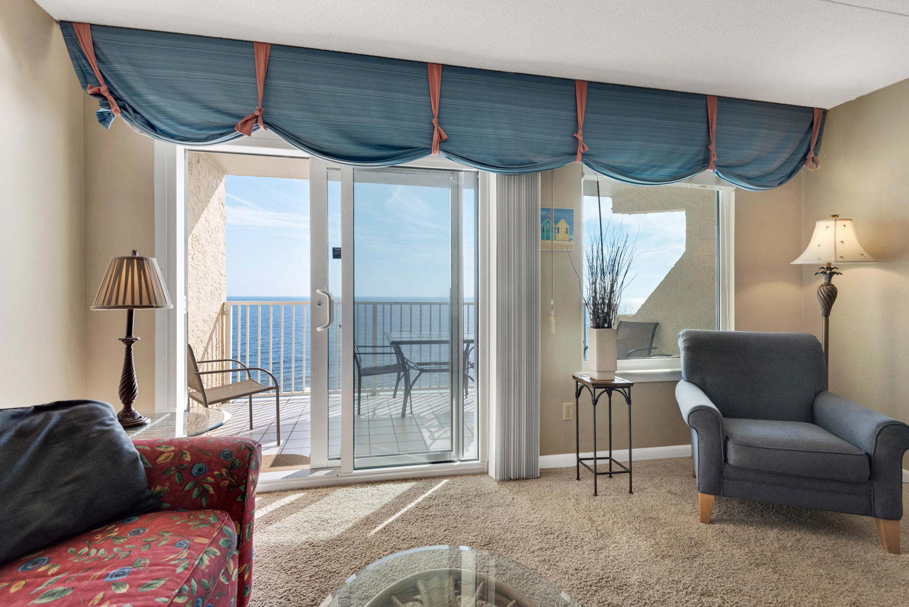 ISLAND ECHO CONDO - Residential