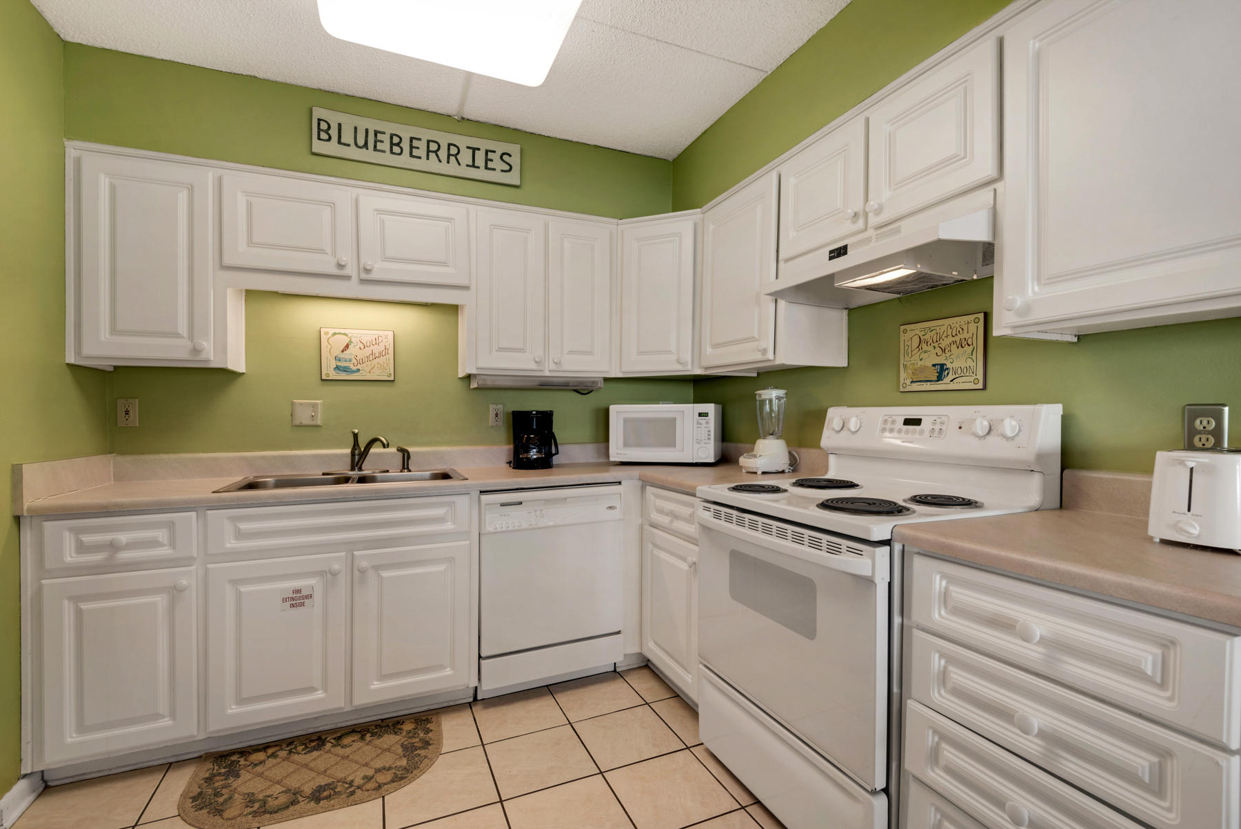 ISLAND ECHO CONDO - Residential