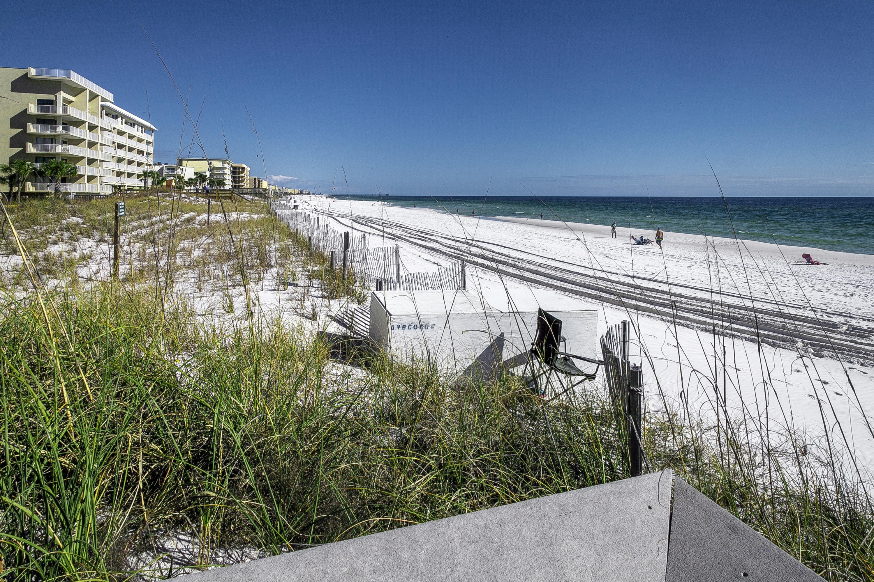 ISLAND ECHO CONDO - Residential