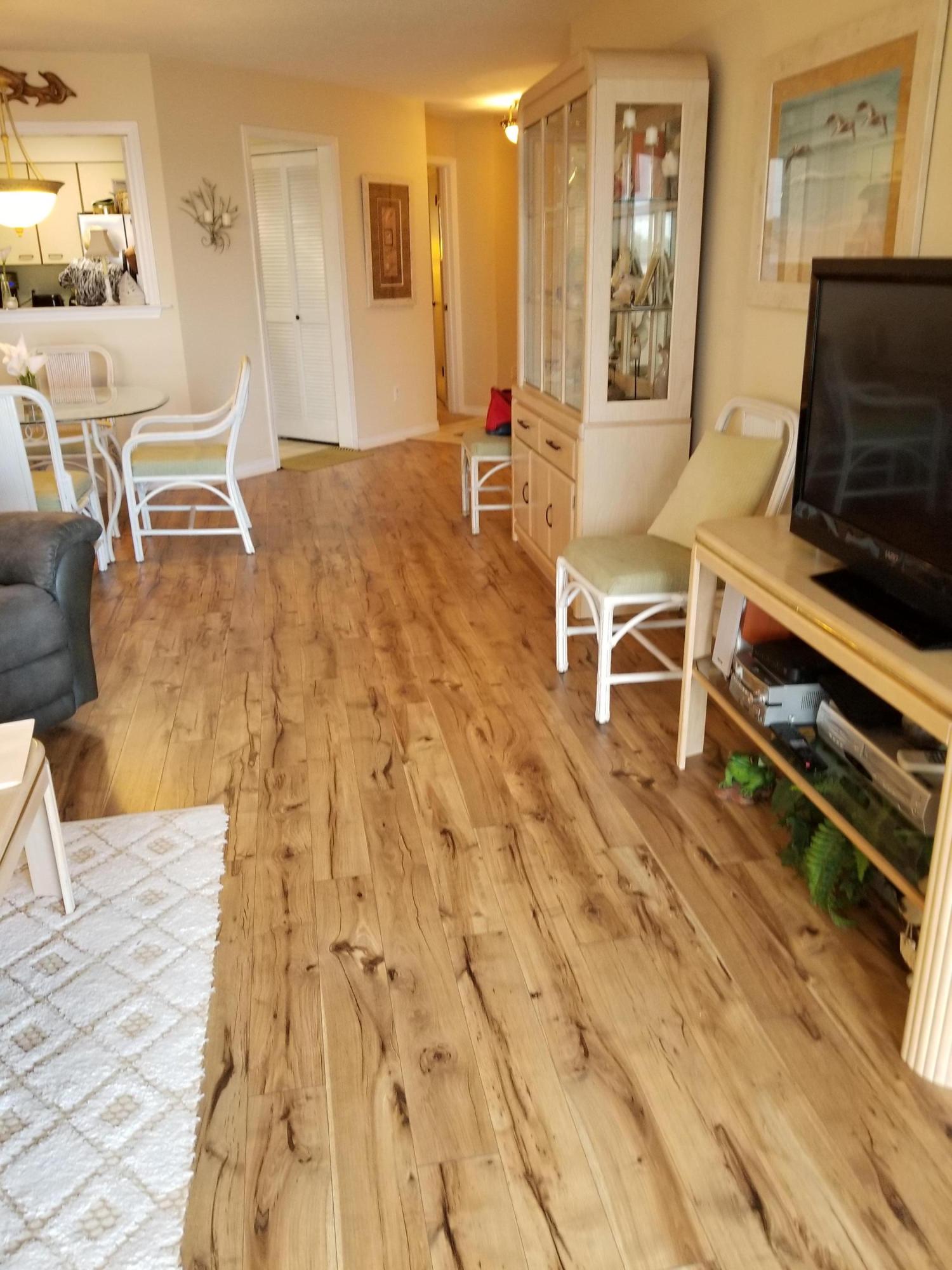 BAYSIDE VILLAS CONDO - Residential