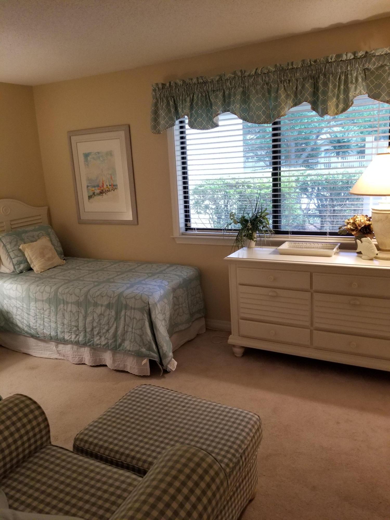 BAYSIDE VILLAS CONDO - Residential