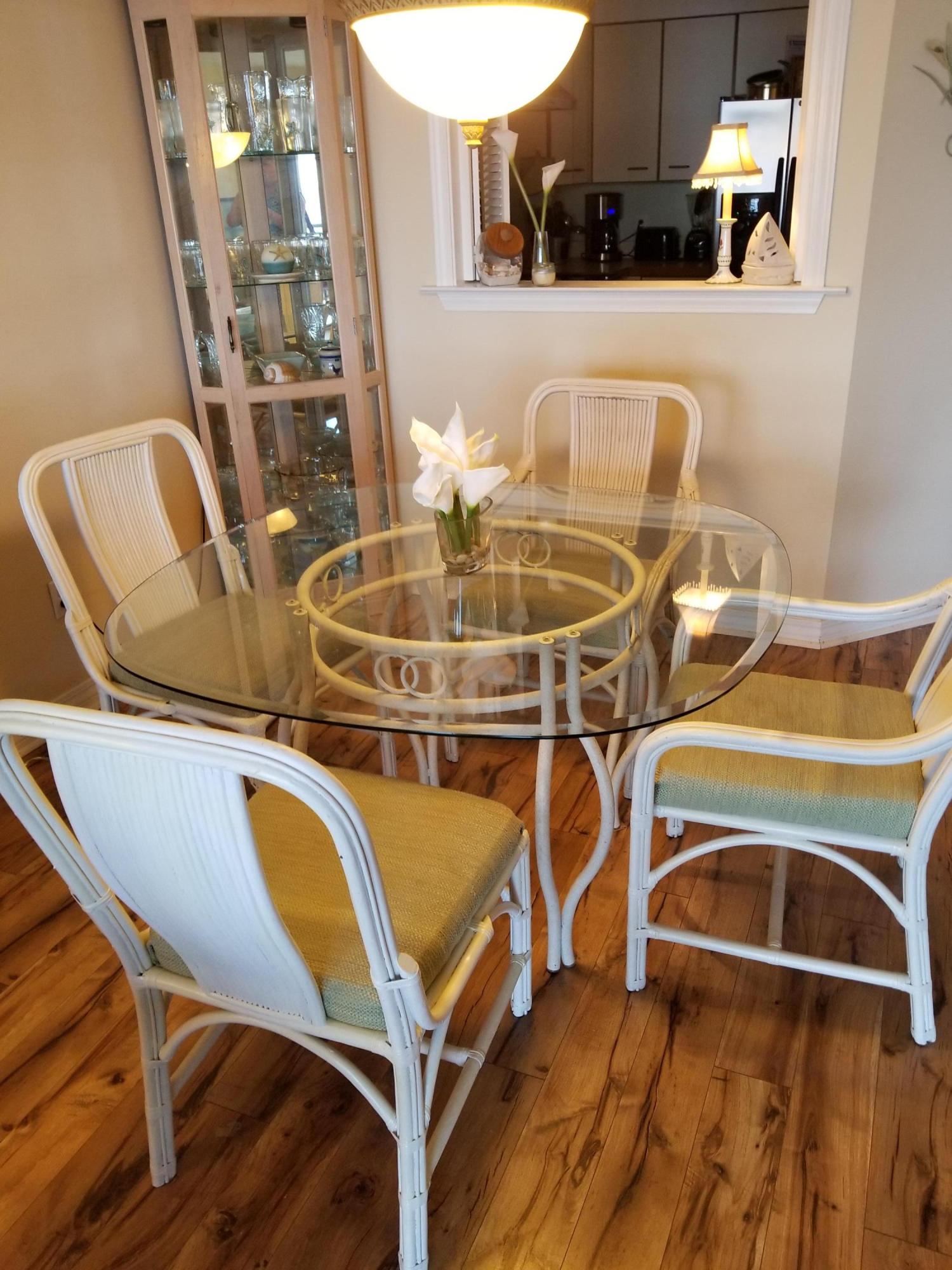 BAYSIDE VILLAS CONDO - Residential