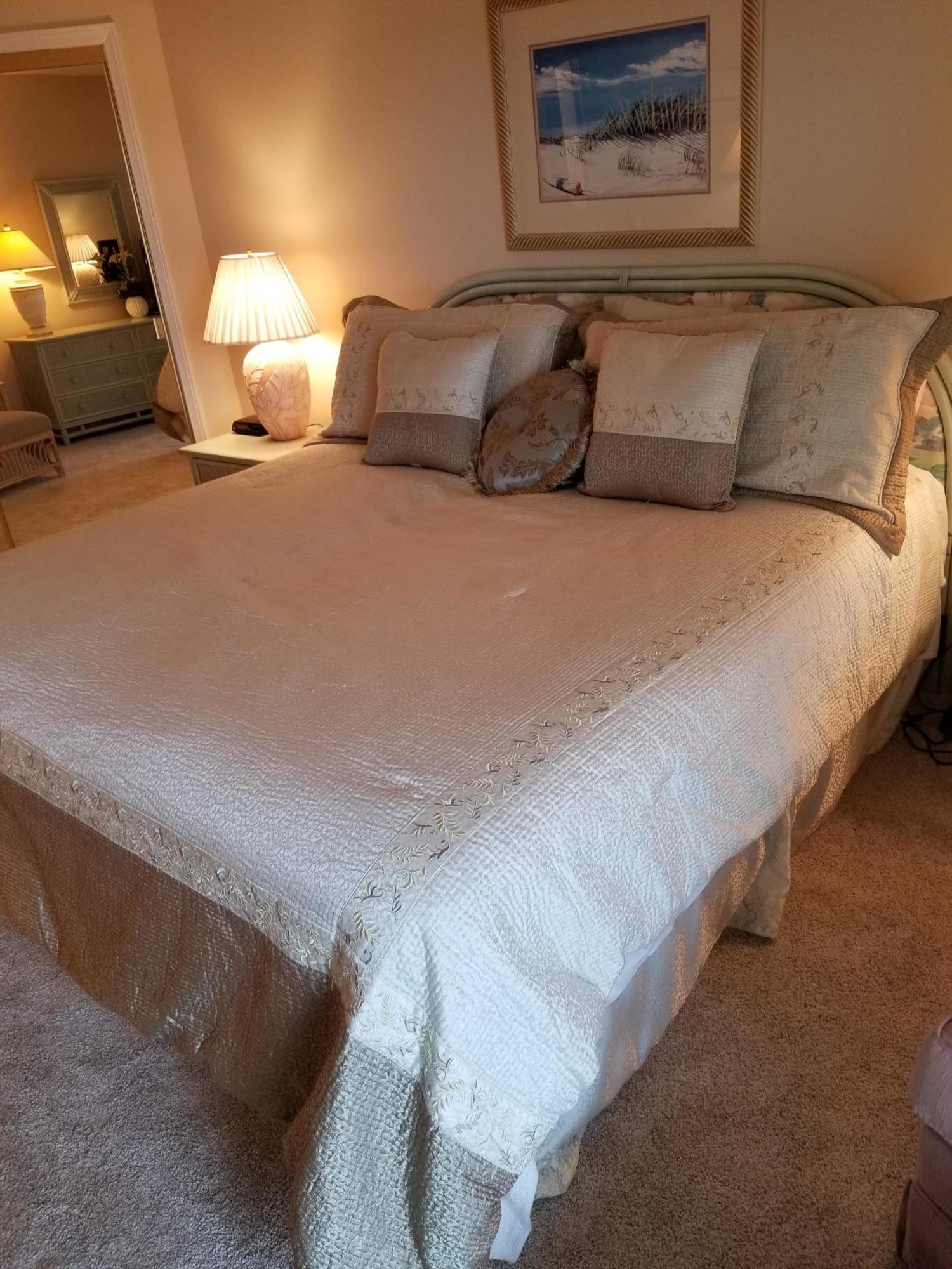 BAYSIDE VILLAS CONDO - Residential