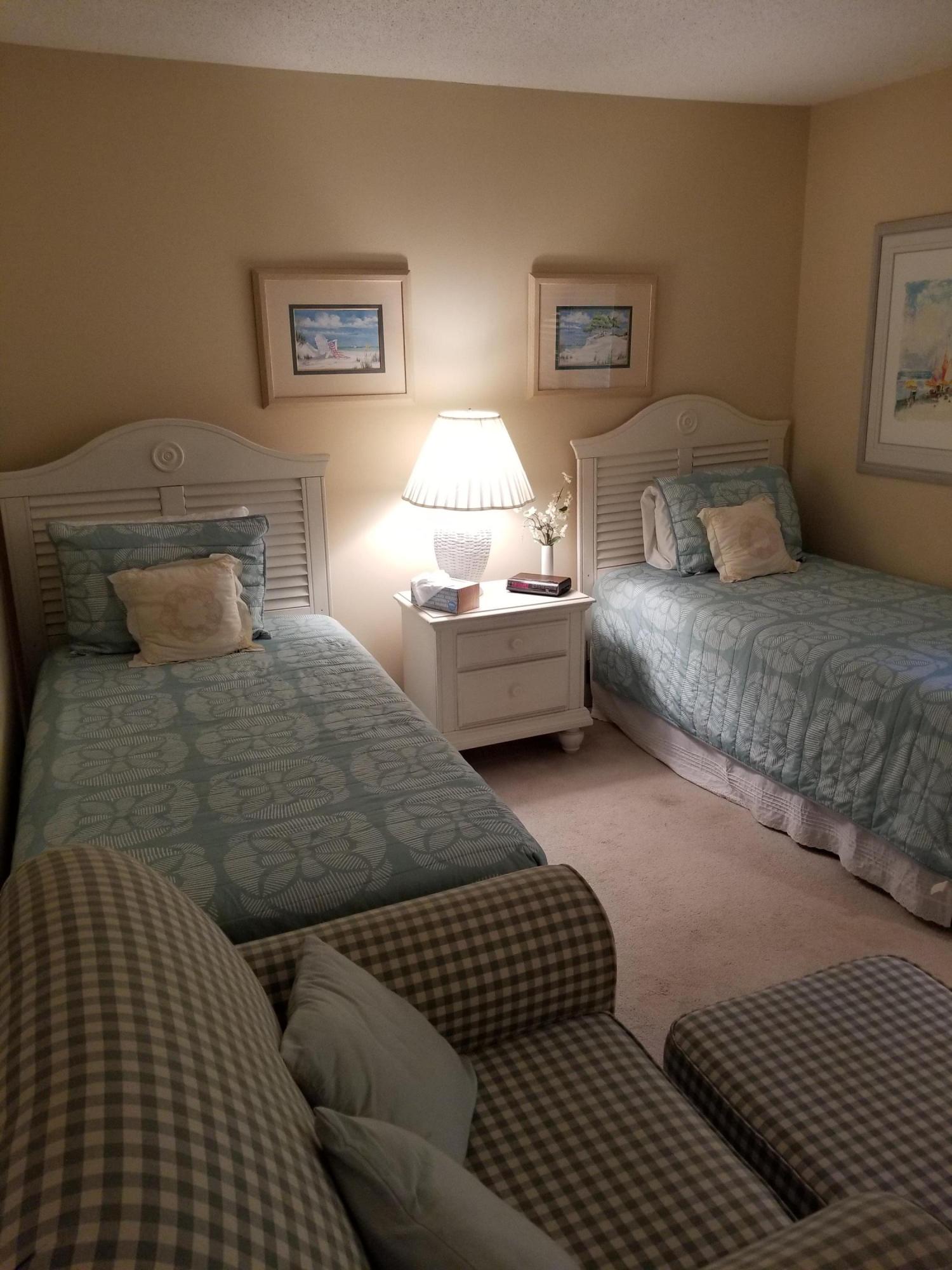 BAYSIDE VILLAS CONDO - Residential