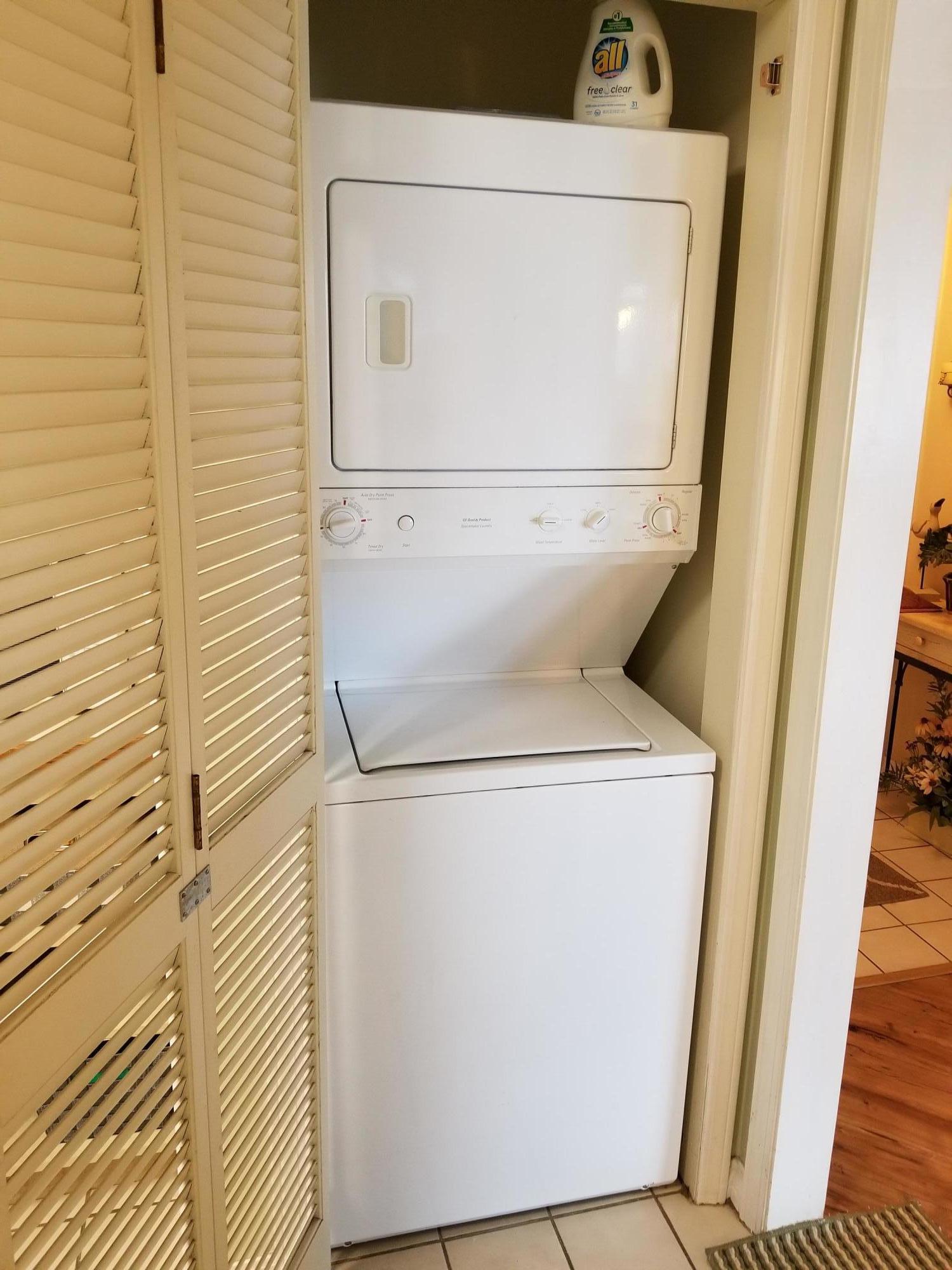 BAYSIDE VILLAS CONDO - Residential