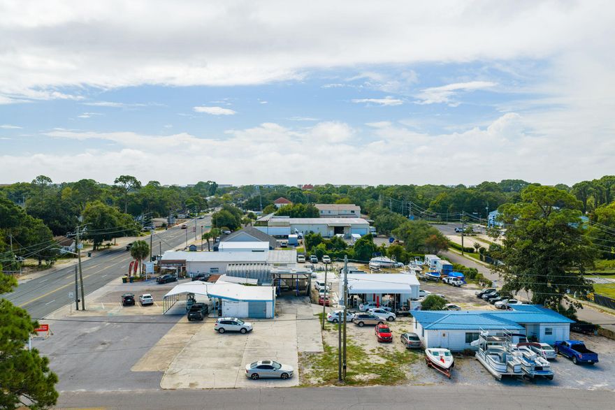 1.53 acre corner parcel for long term ground lease, great location on South Beal Pkwy, corner location with road frontage on 3 sides, great development parcel for retail or other commercial uses, located between Hwy 98 and Hollywood Blvd,  square parcel in the City of Fort Walton Beach, rare parcel with this much land