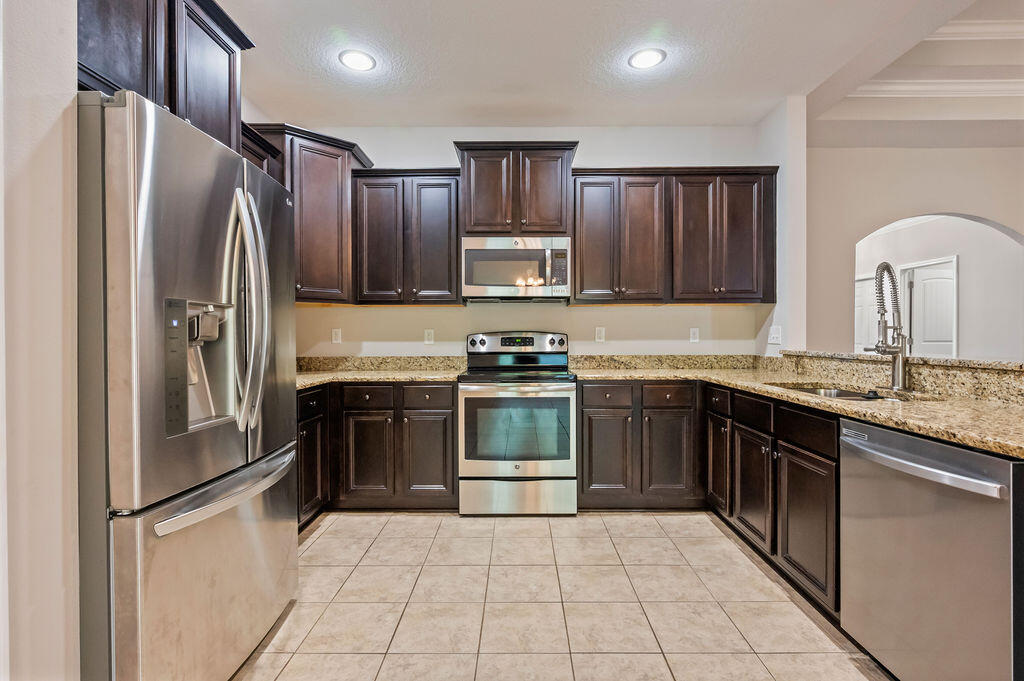 DRIFTWOOD ESTATES - Residential