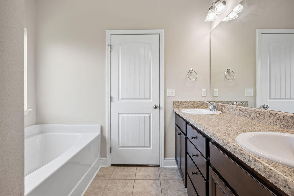 DRIFTWOOD ESTATES - Residential