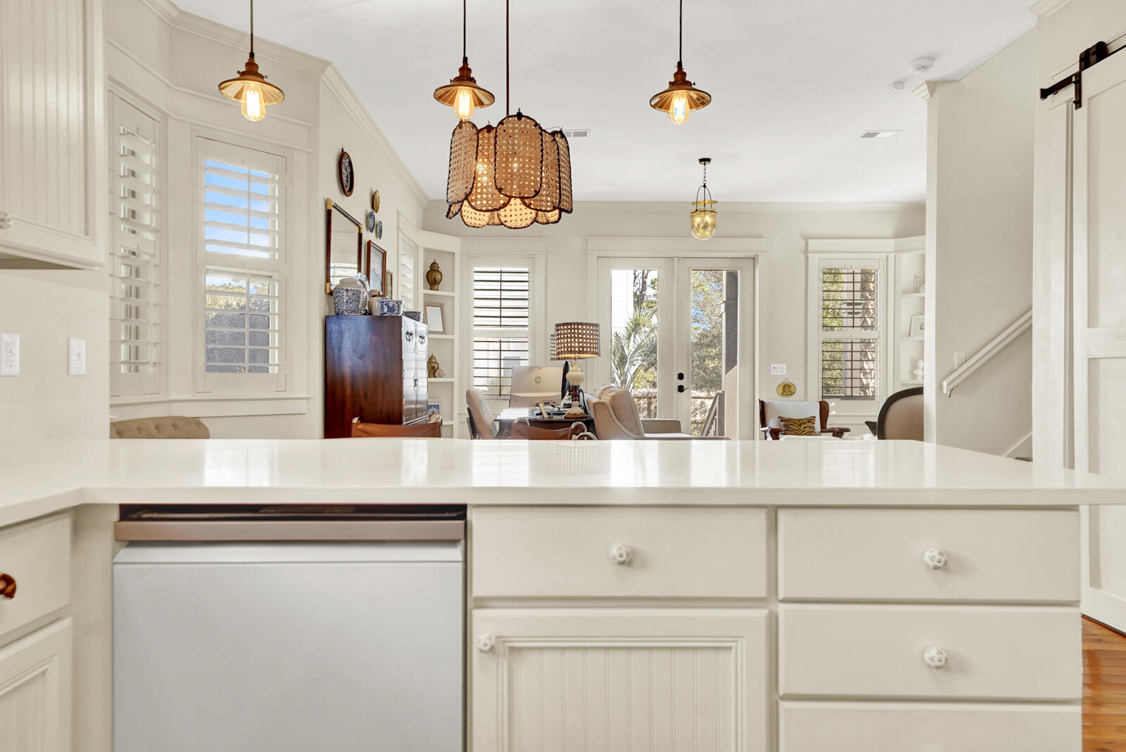SEA POINTE - Residential