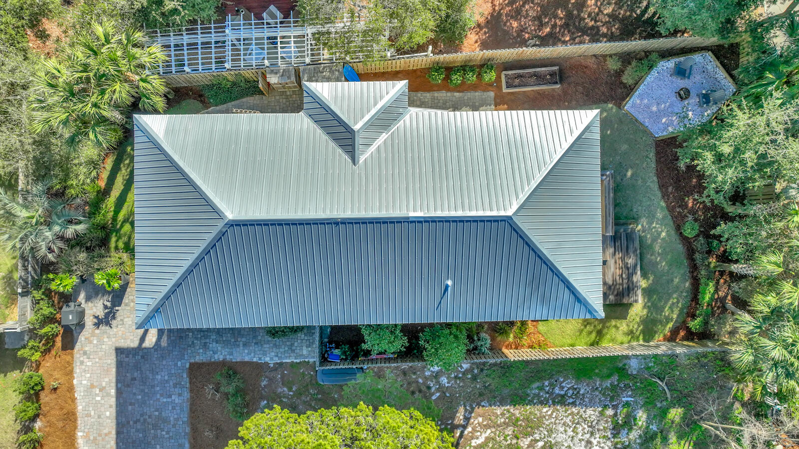 SEA POINTE - Residential