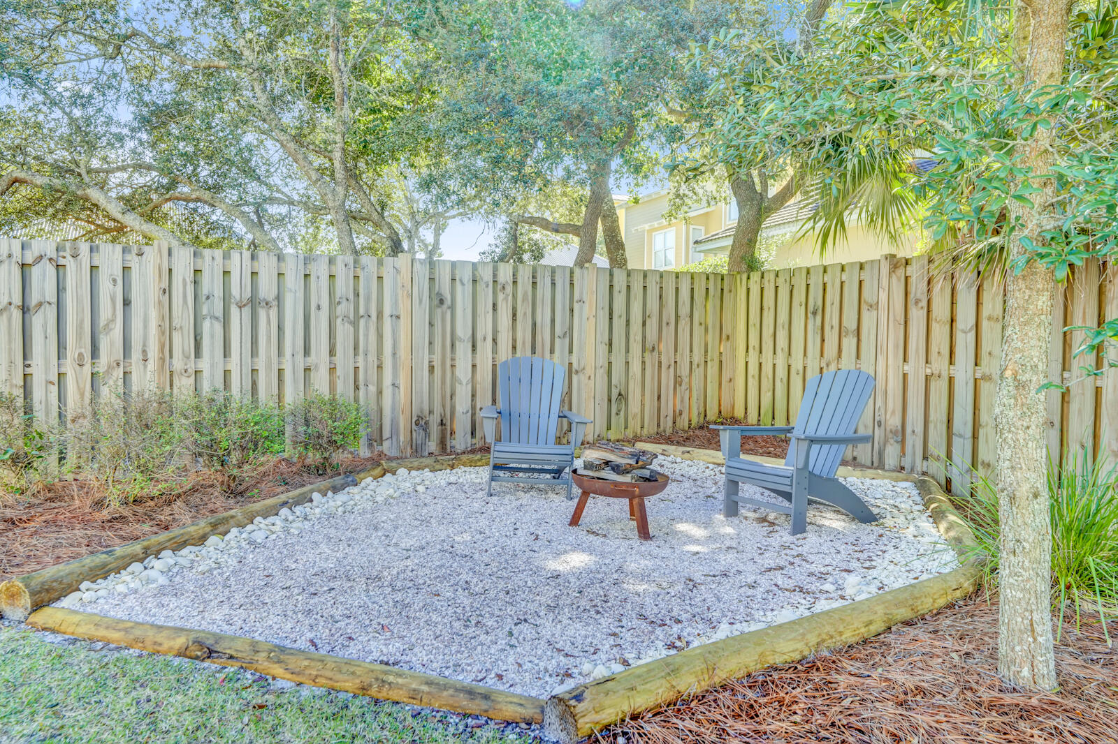 SEA POINTE - Residential