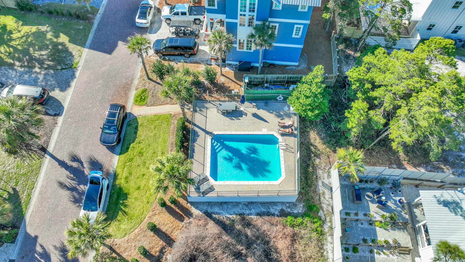SEA POINTE - Residential