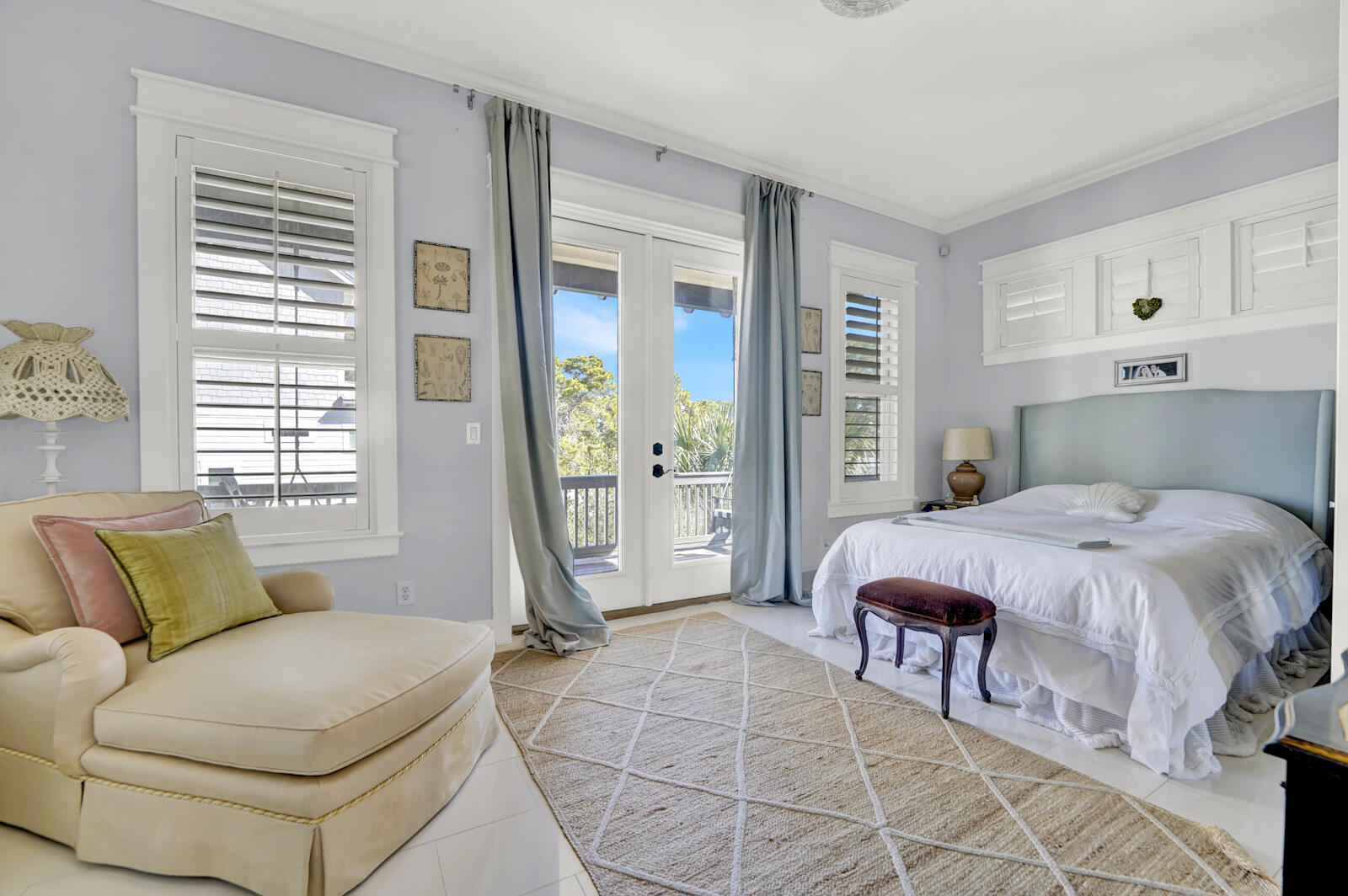SEA POINTE - Residential