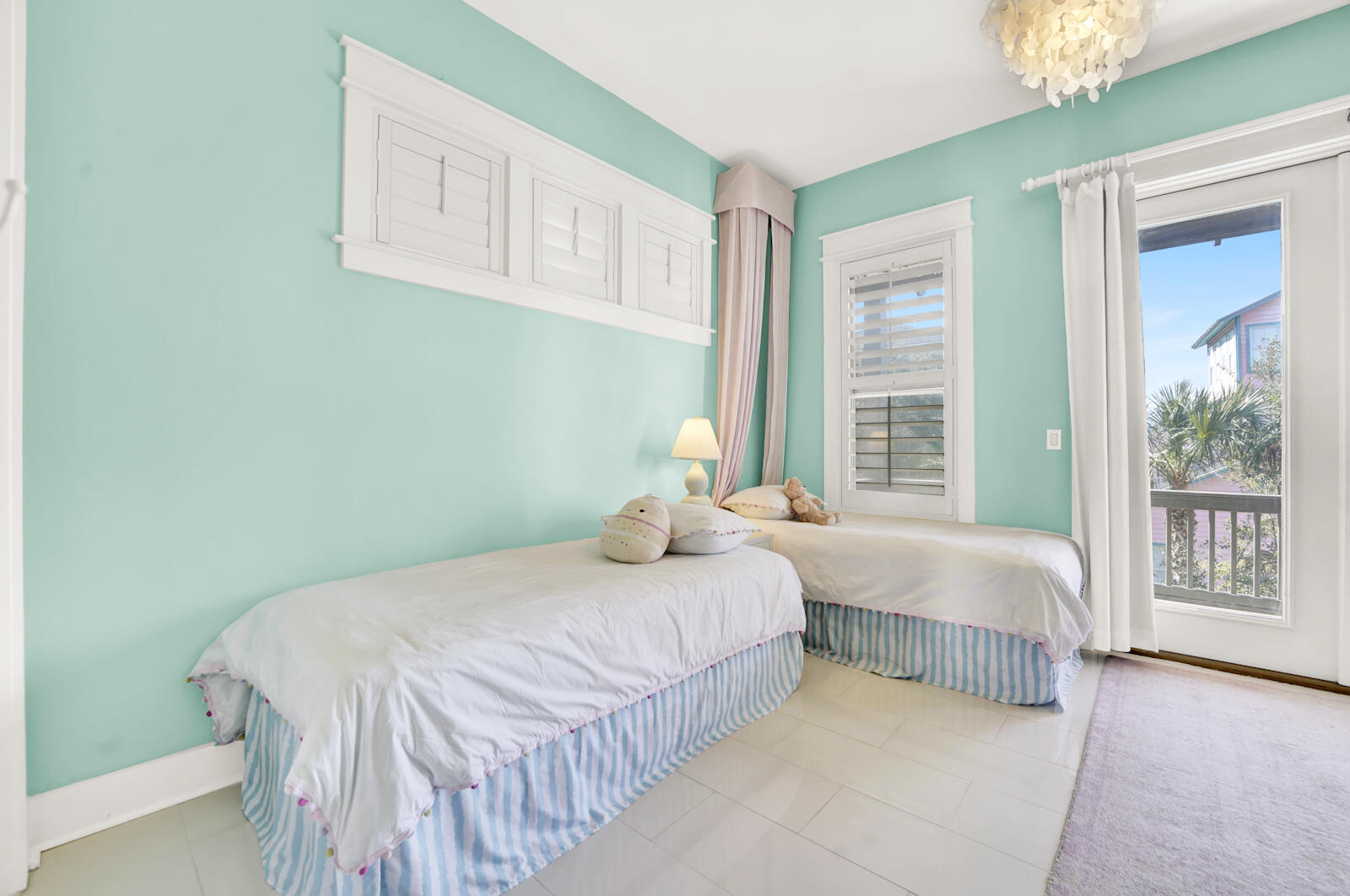 SEA POINTE - Residential