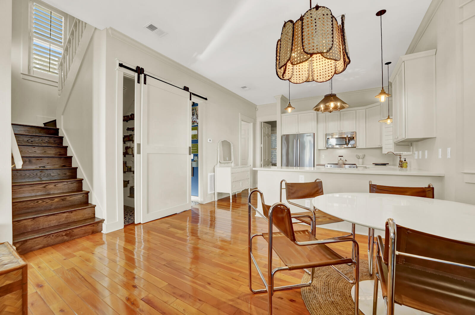 SEA POINTE - Residential