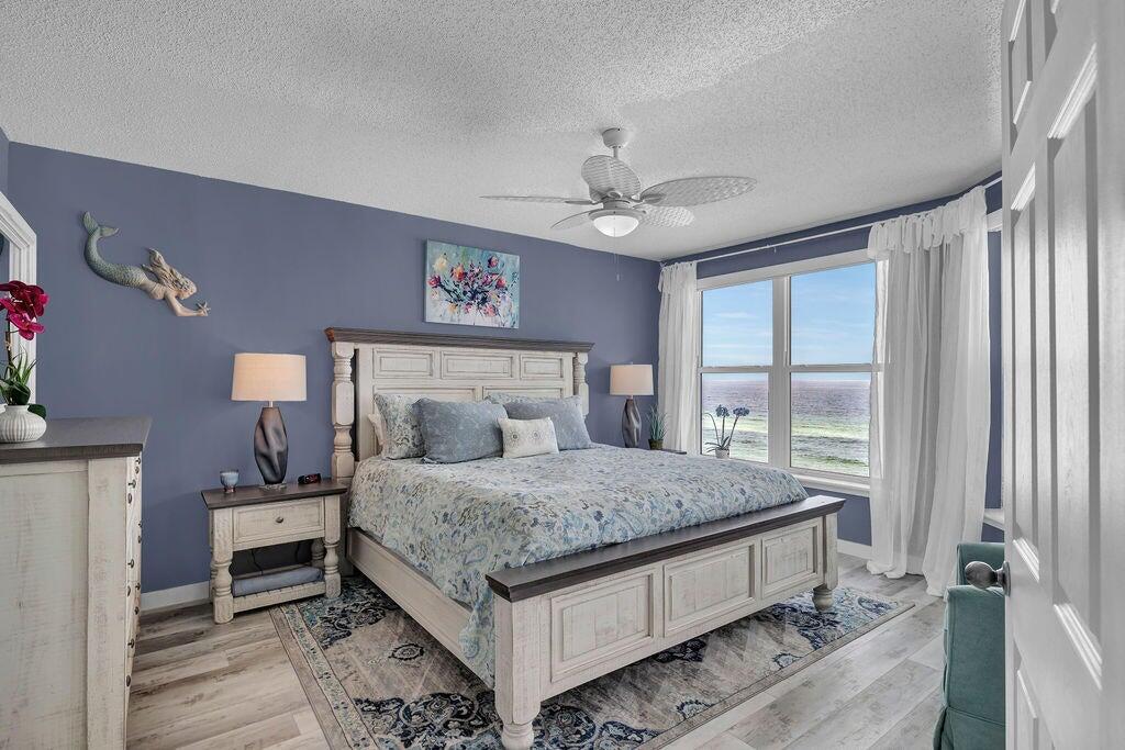The Palms Condo - Residential