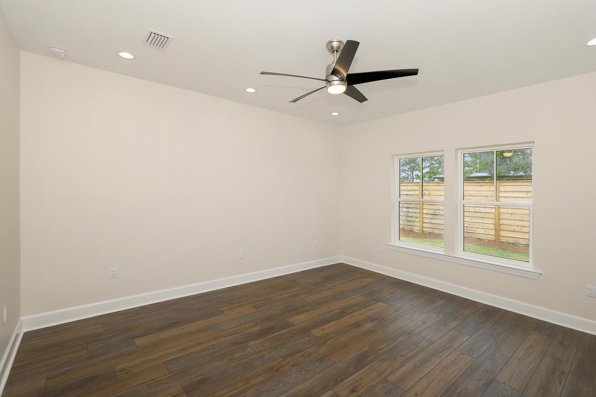ELIZABETH FARMS 2ND ADDN UNREC - Residential