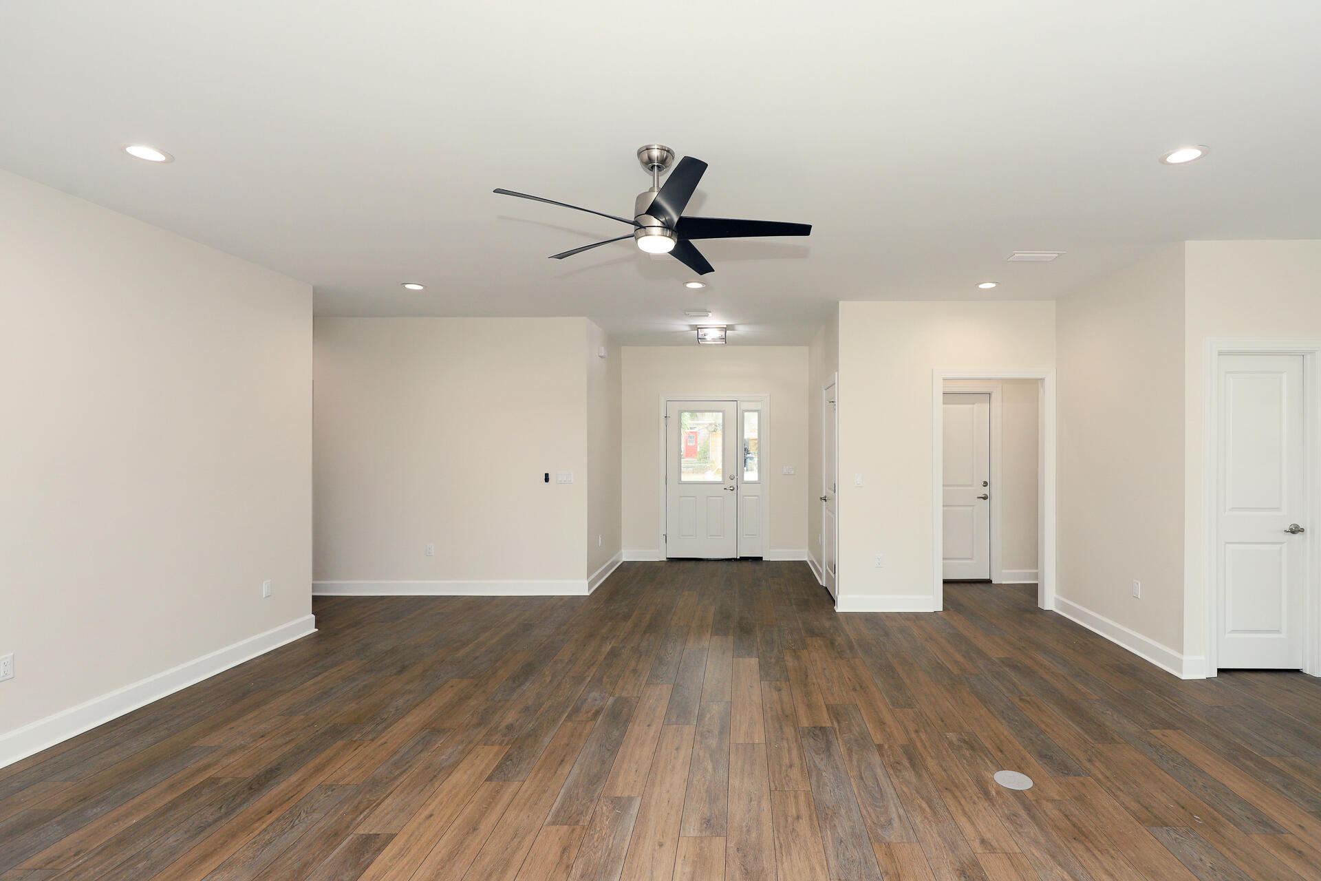 ELIZABETH FARMS 2ND ADDN UNREC - Residential