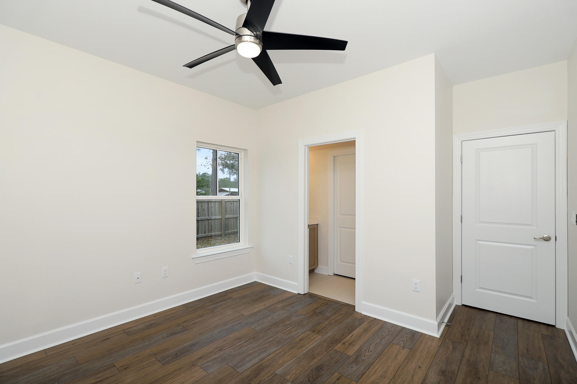 ELIZABETH FARMS 2ND ADDN UNREC - Residential