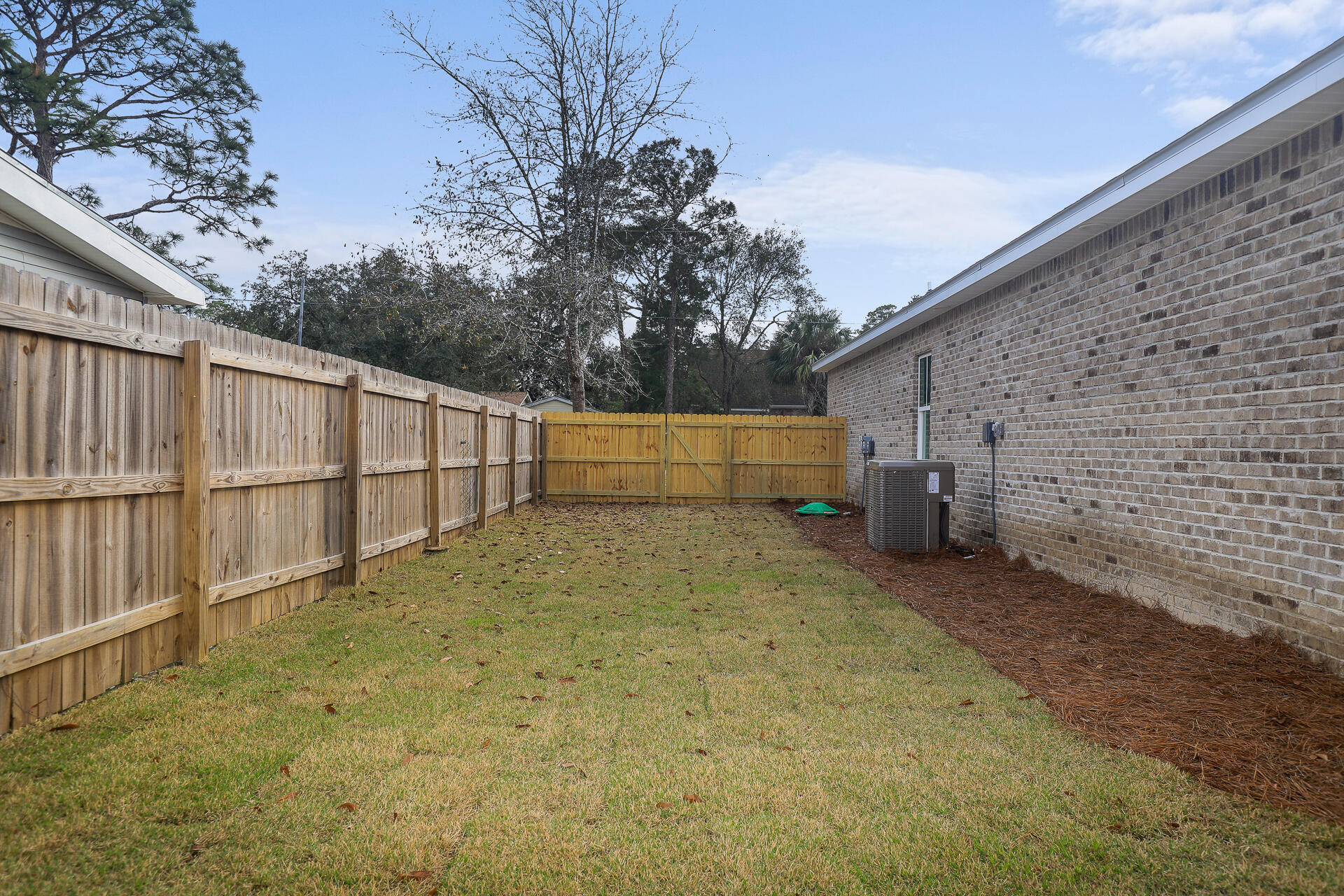 ELIZABETH FARMS 2ND ADDN UNREC - Residential