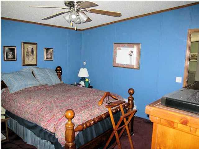 NAVARRE S/D 2ND ADDN - Residential