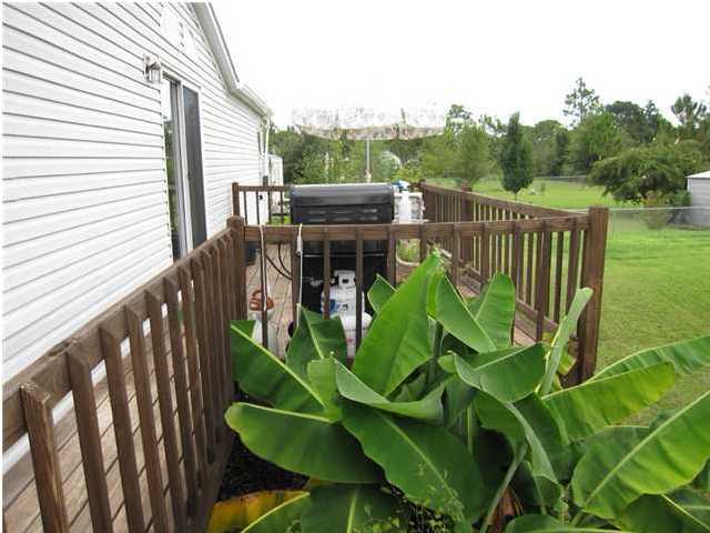 NAVARRE S/D 2ND ADDN - Residential