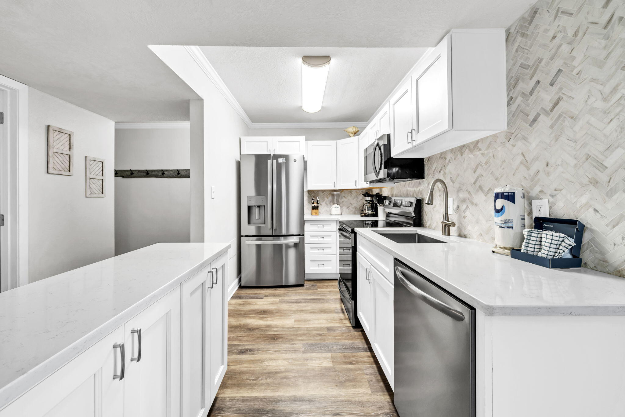 ISLAND ECHO CONDO - Residential