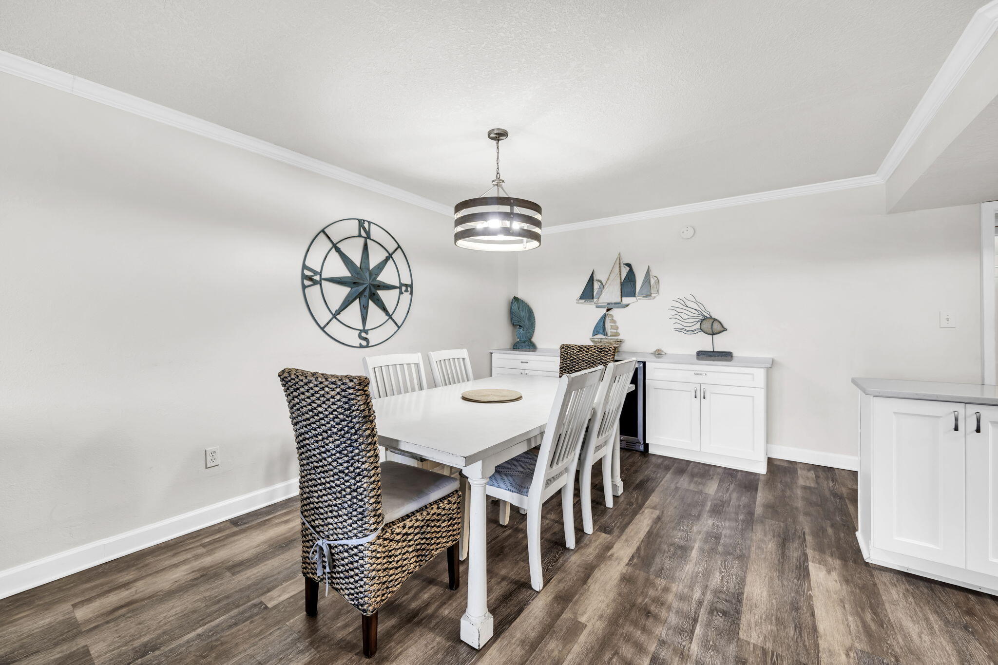 ISLAND ECHO CONDO - Residential