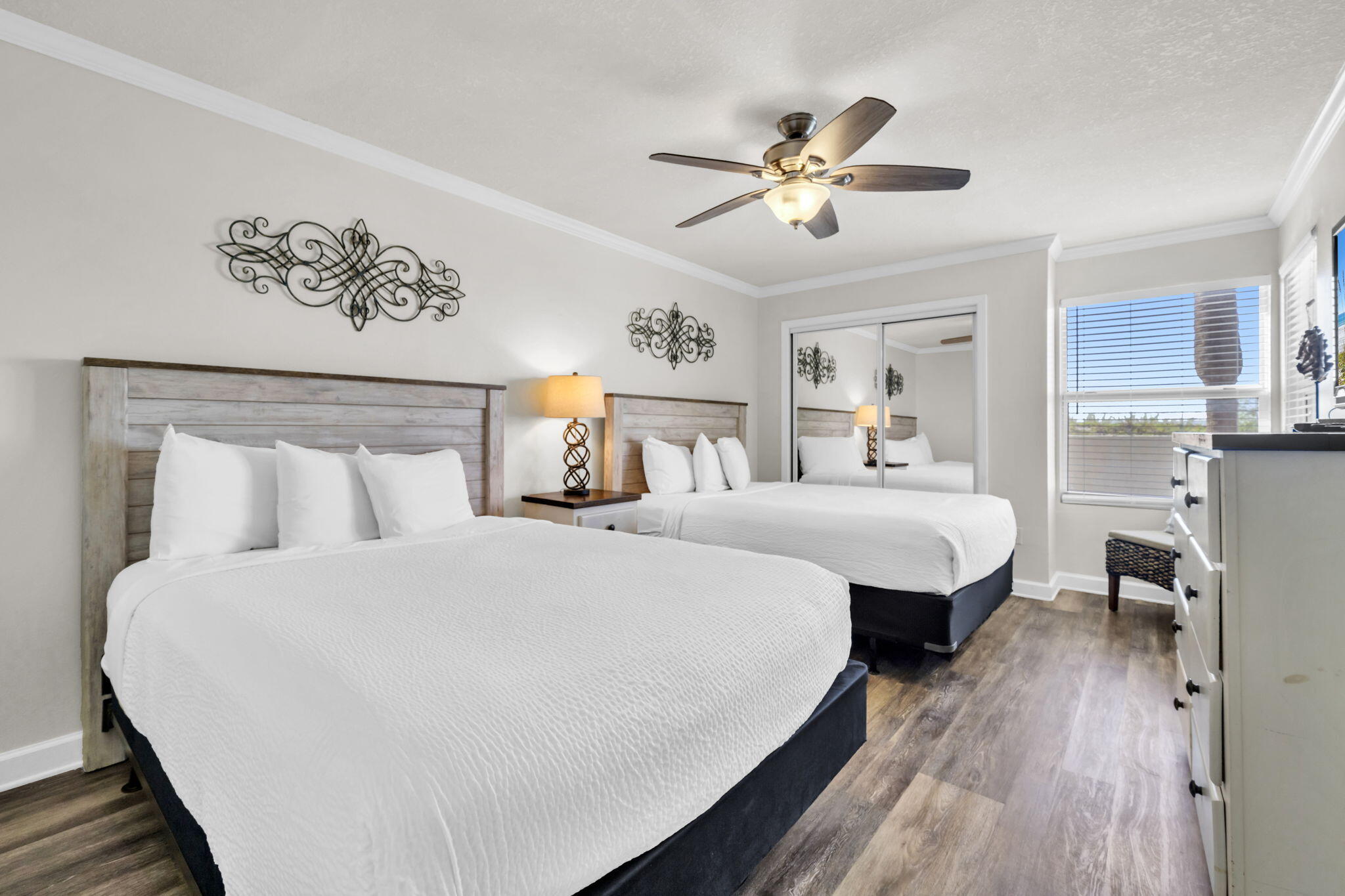 ISLAND ECHO CONDO - Residential