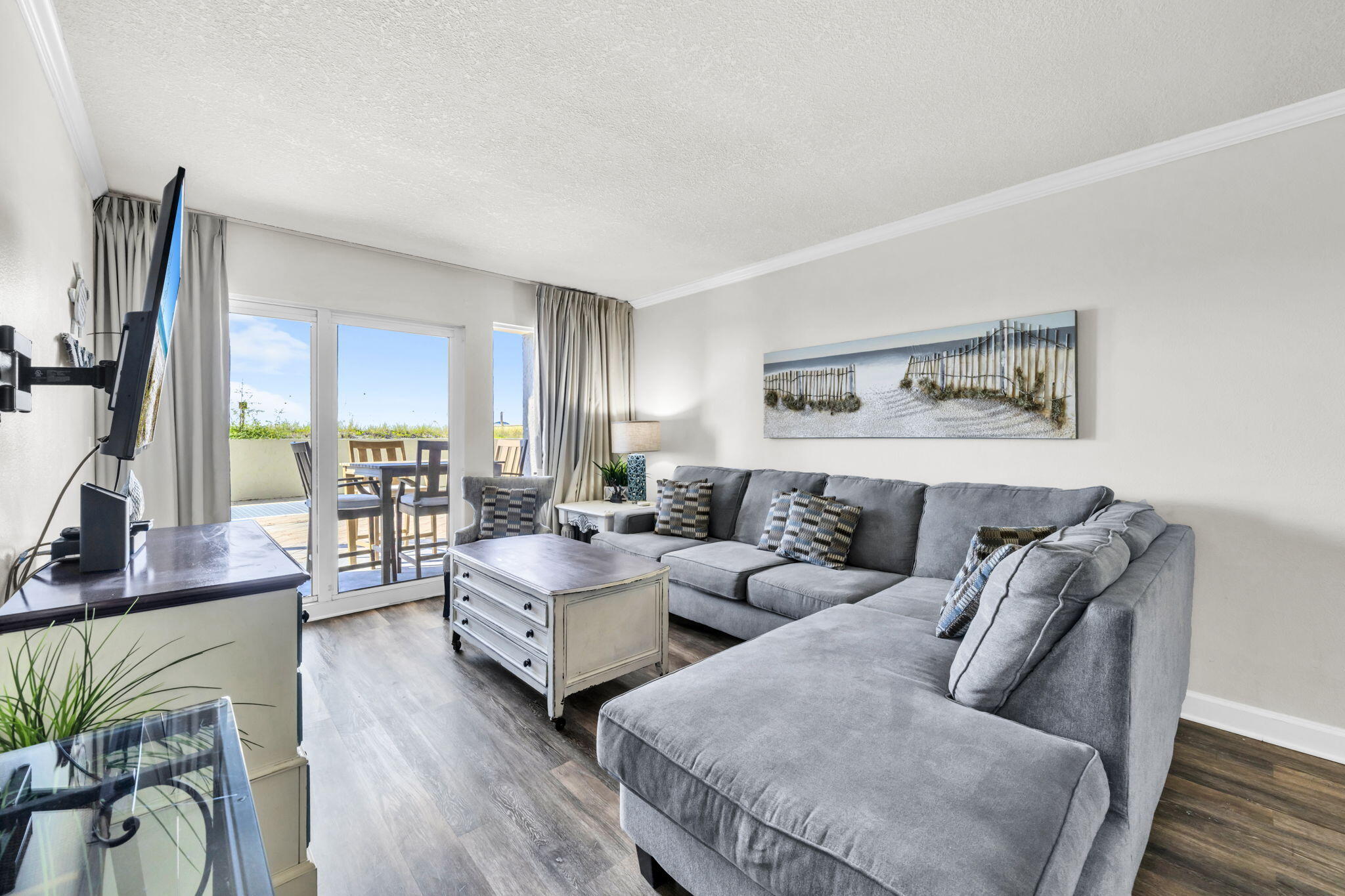 ISLAND ECHO CONDO - Residential