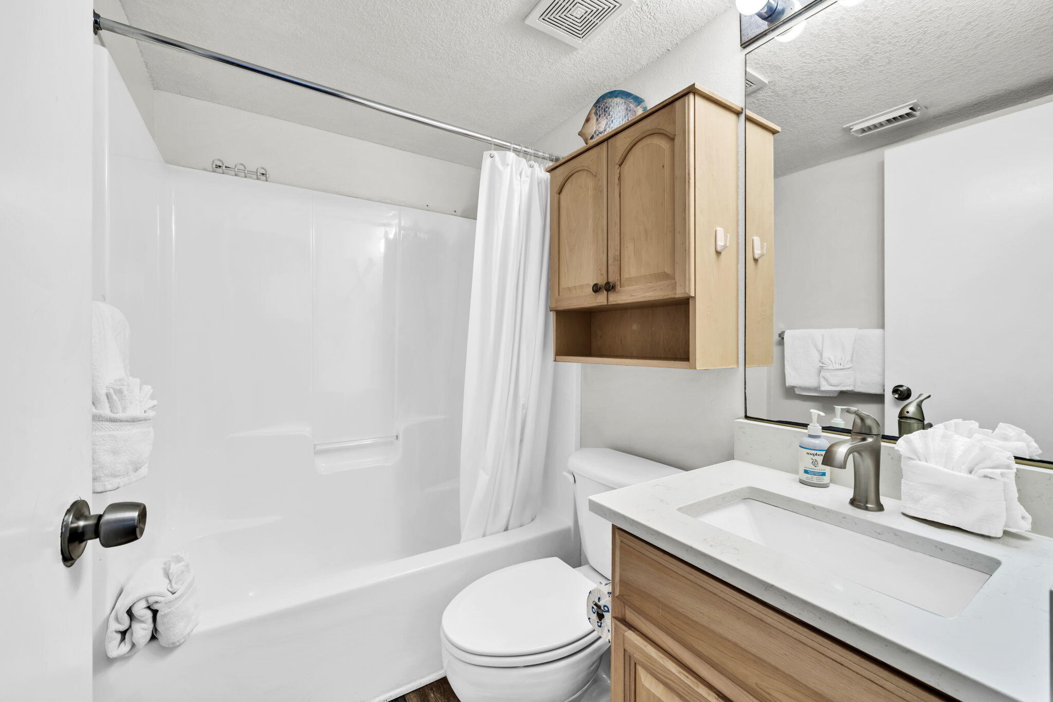 ISLAND ECHO CONDO - Residential