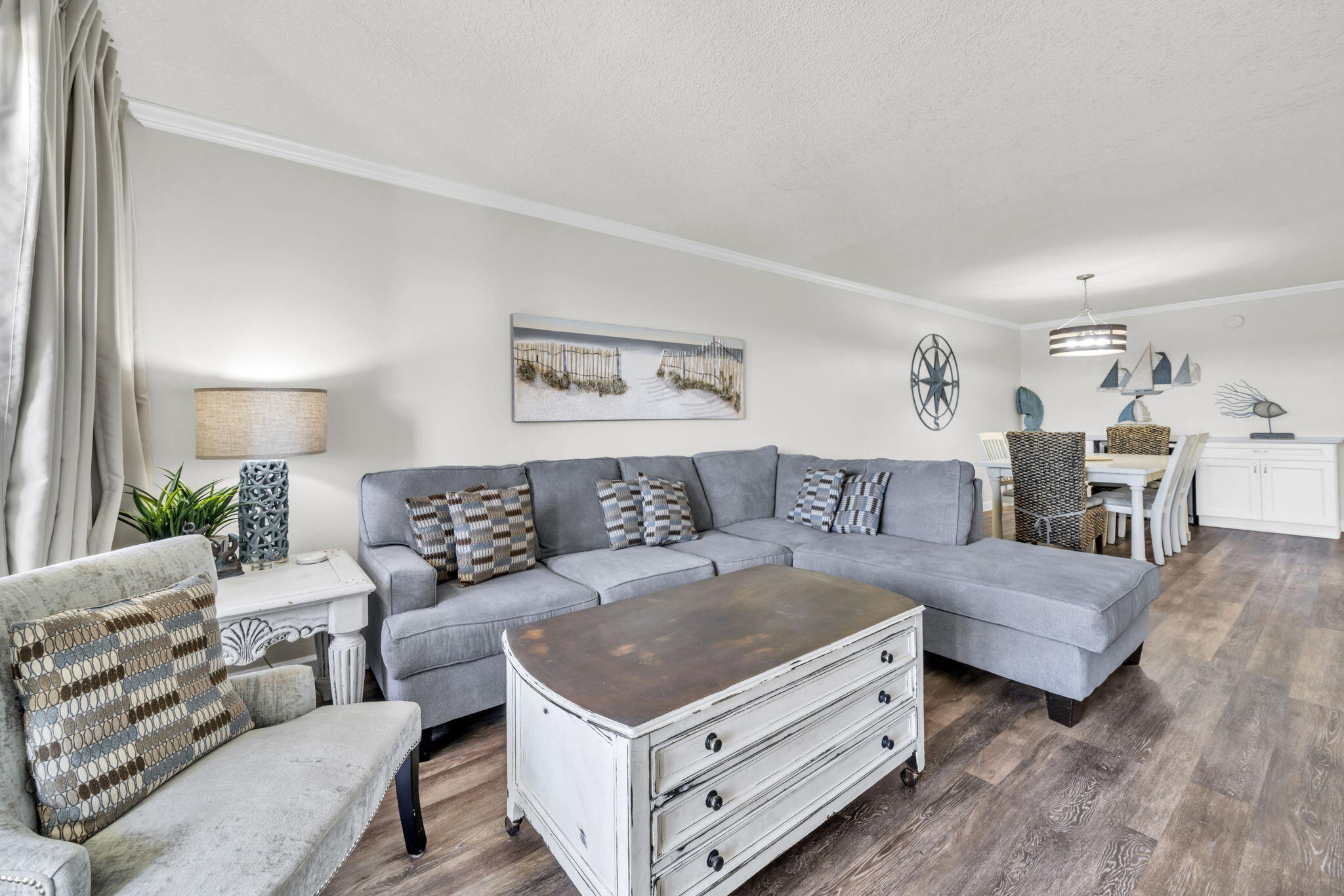 ISLAND ECHO CONDO - Residential