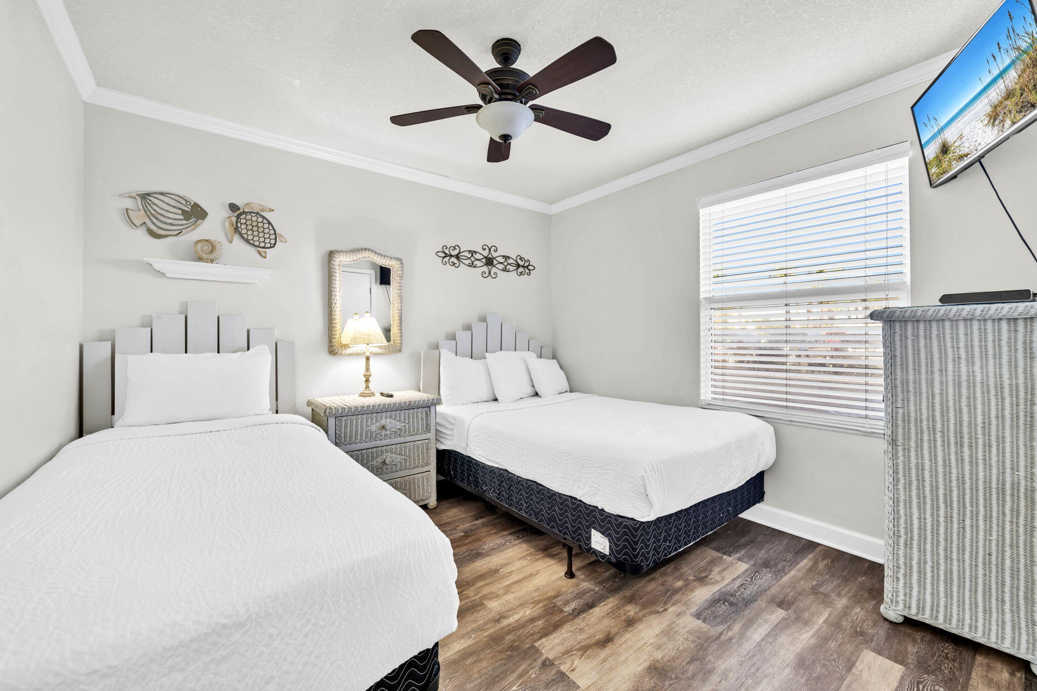 ISLAND ECHO CONDO - Residential
